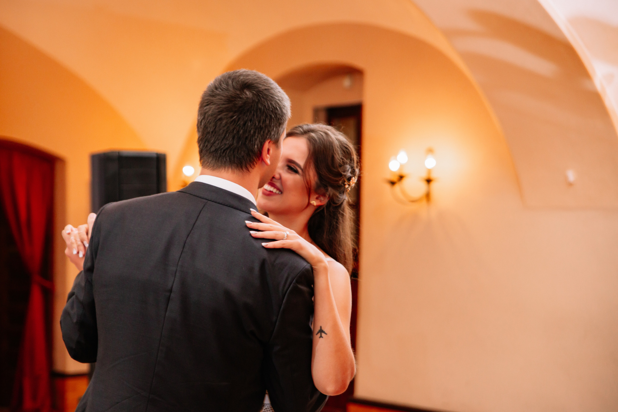 T&O wedding. Wedding and portrait photographer in Poland Vitali Frozen