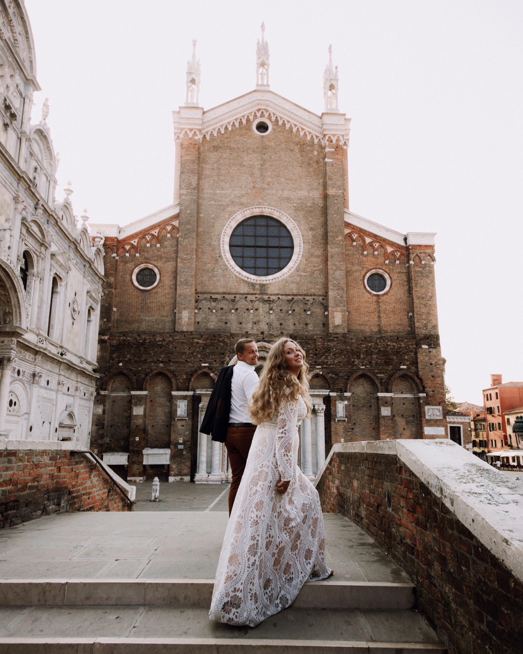 A&L elopement. Wedding and portrait photographer in Poland Vitali Frozen