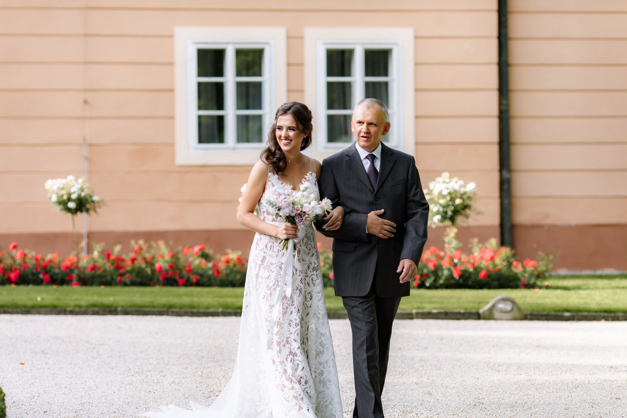 T&O wedding. Wedding and portrait photographer in Poland Vitali Frozen