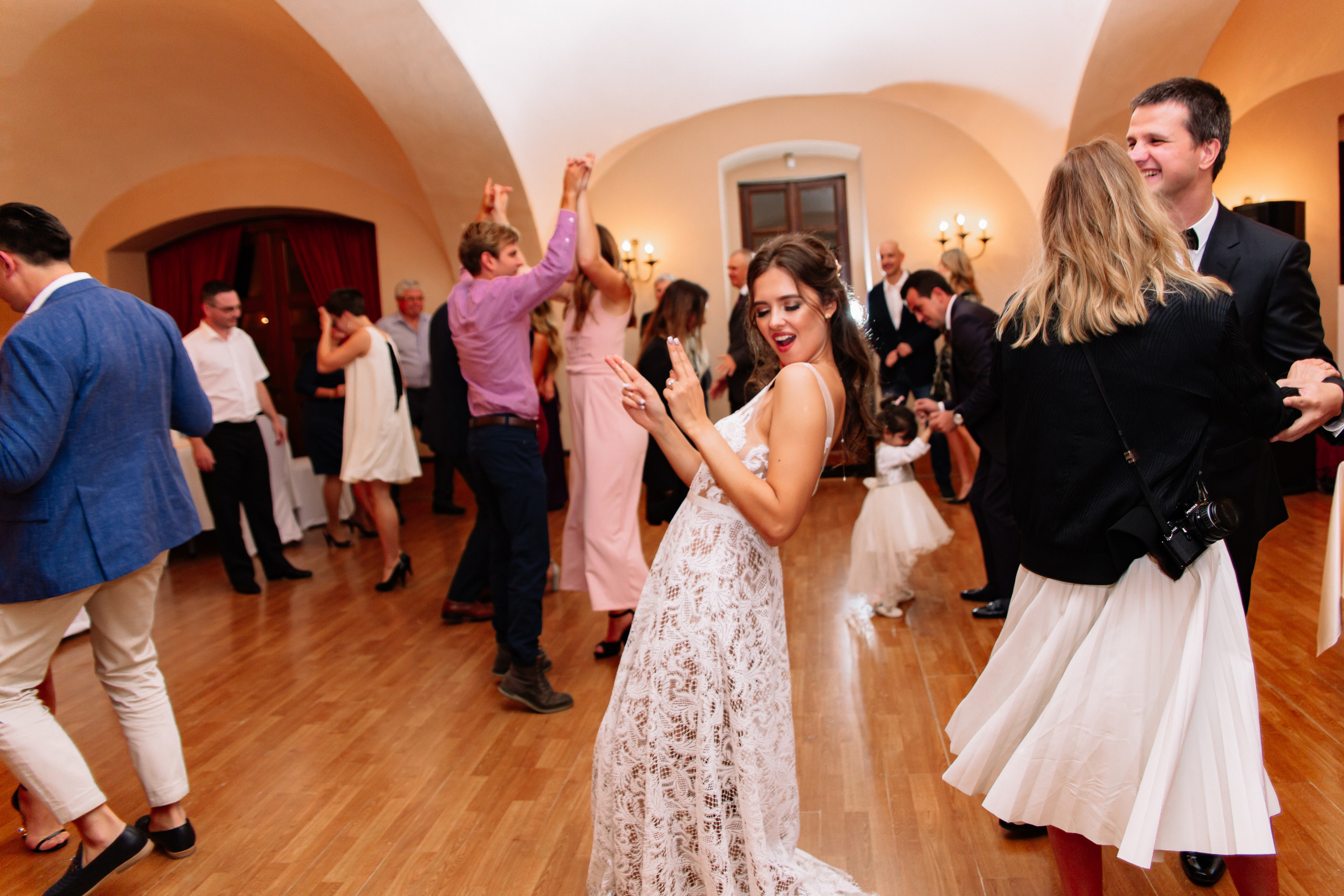 T&O wedding. Wedding and portrait photographer in Poland Vitali Frozen