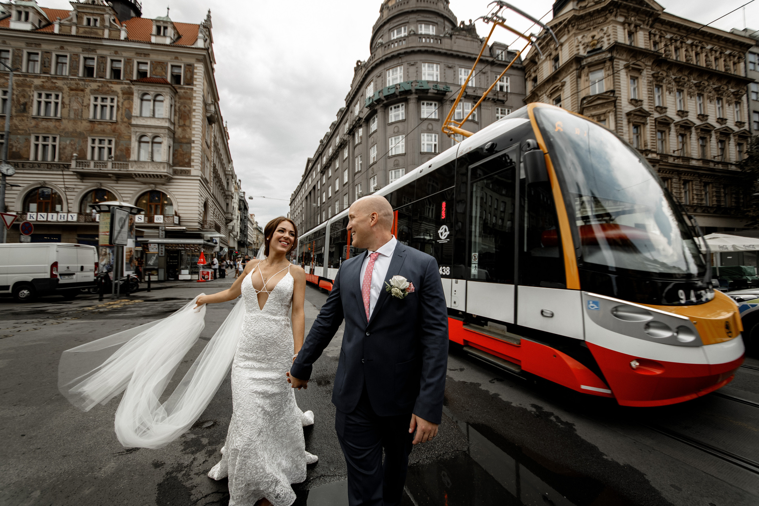 J&C wedding. Wedding and portrait photographer in Poland Vitali Frozen