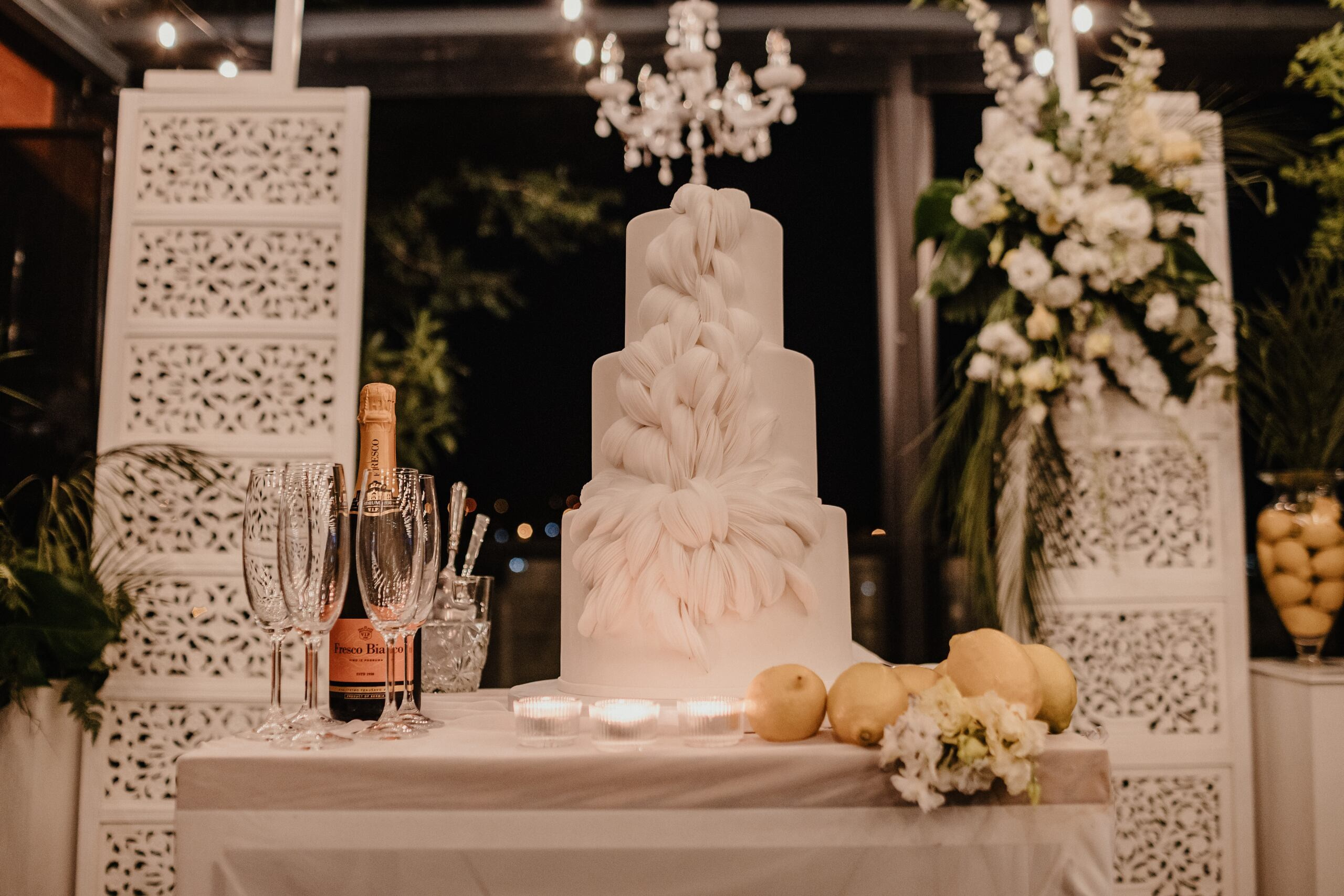 Leona & Ivan. Wedding photographer based in Novi Sad, Marko Milivojevic