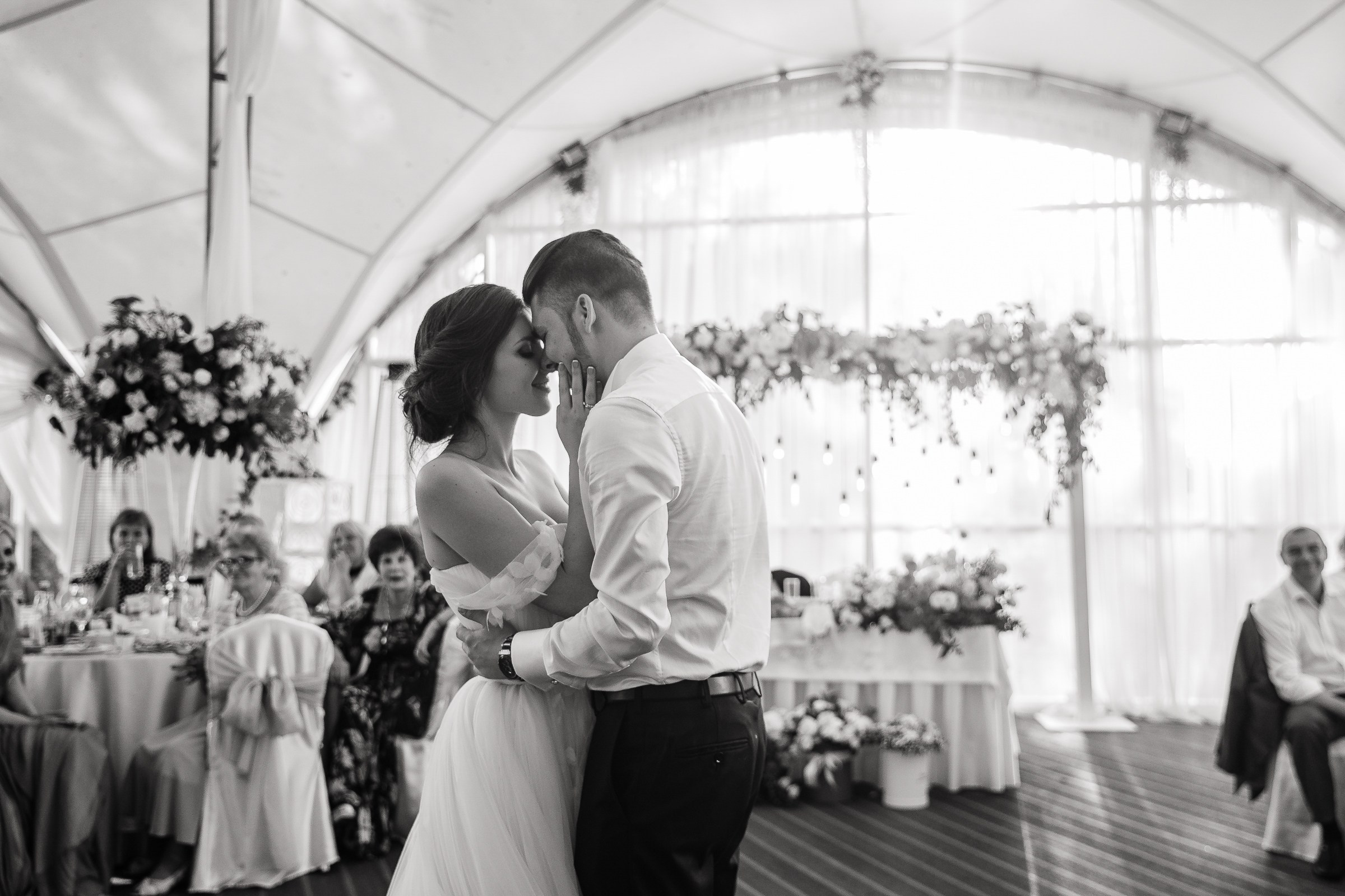 Editorial & Reportage Wedding Photography. Tanya Bogdan | Cornwall | Devon | UK Wedding Photographer