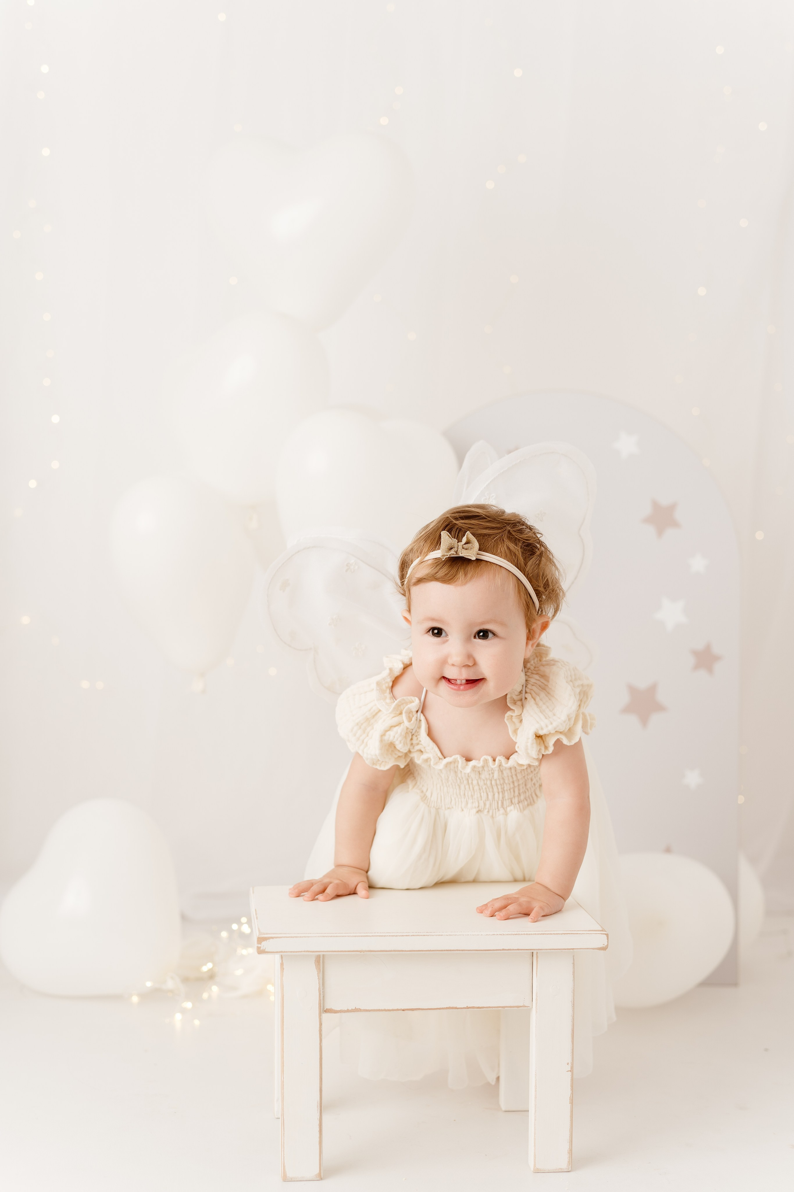 Sesja roczkowa Alicji. Fotograf Łódź - sesja ciążowa, noworodkowa, dziecięca. Studio w Łodzi