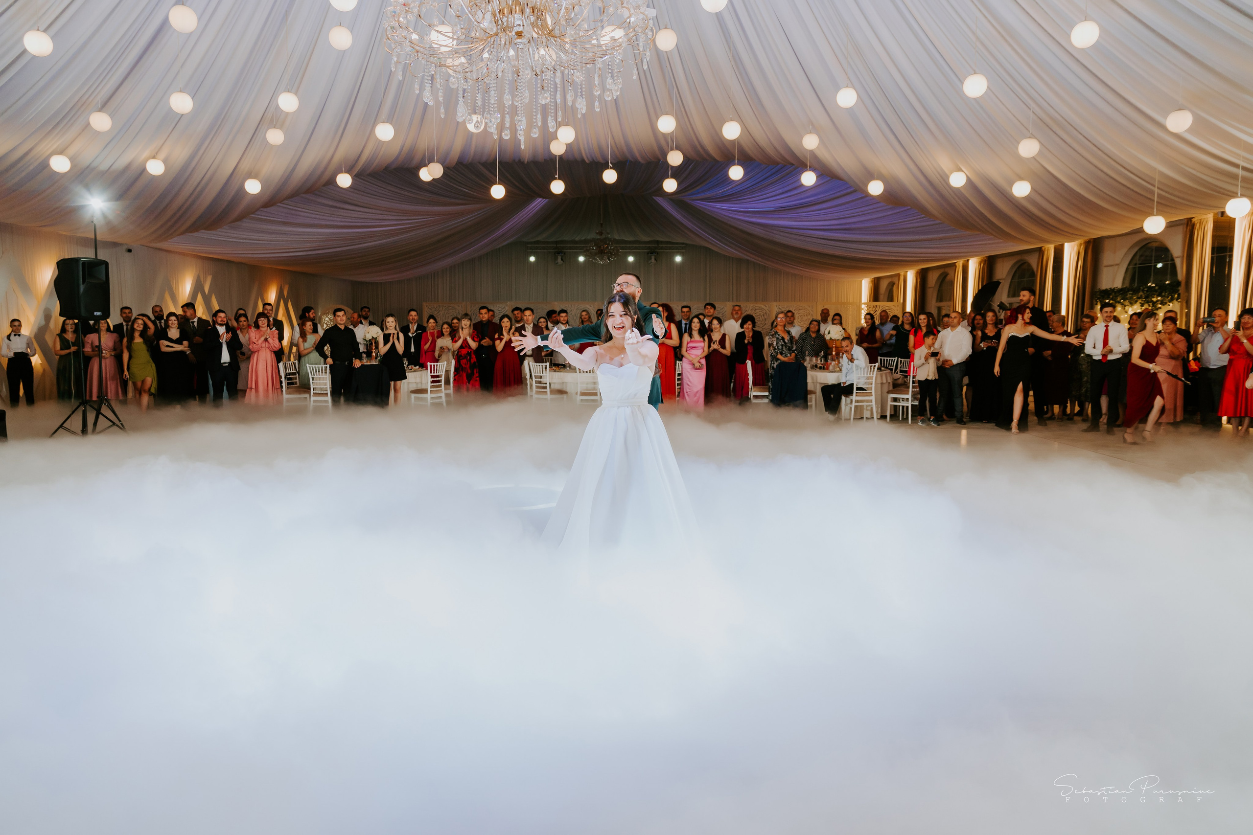 Andreea & Mădălin. Sebastian Purusniuc Fotograf - Iasi