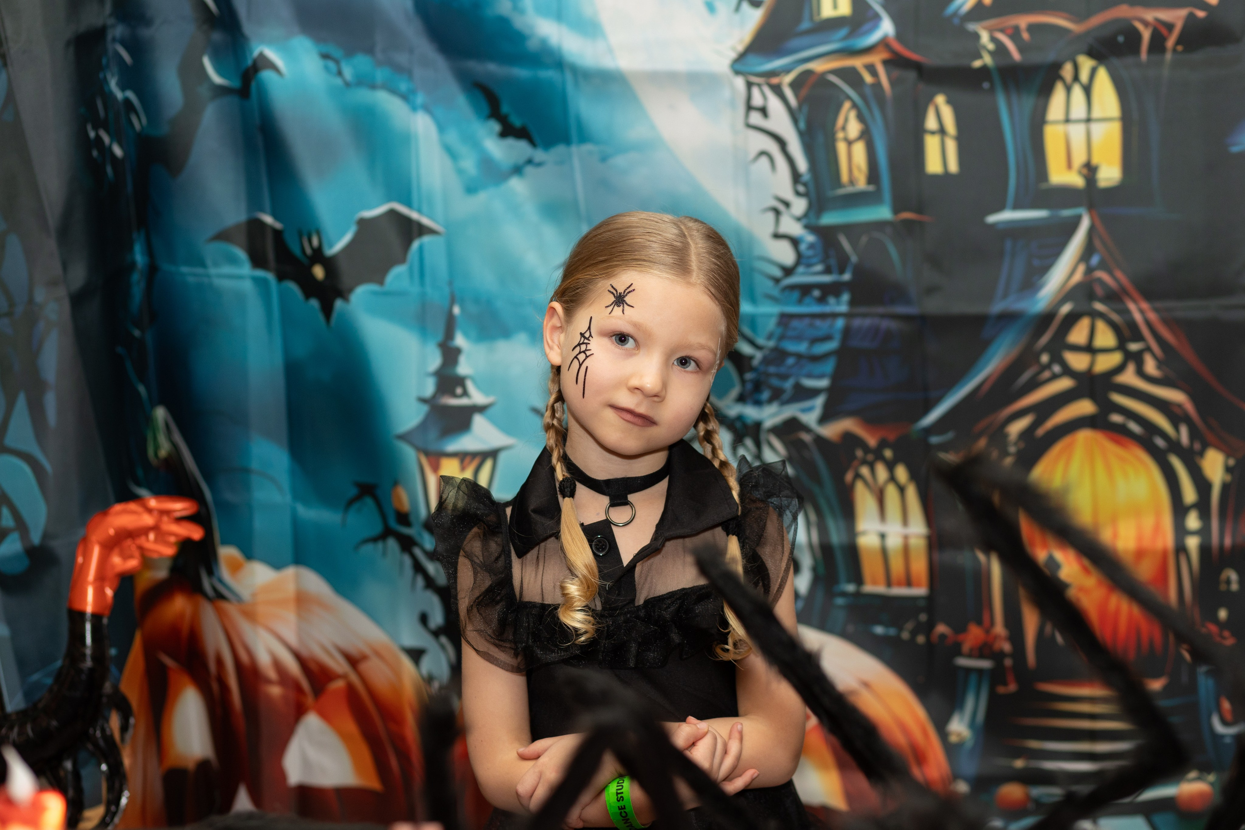 Leo dance studio Helloween 2025. Семейный и детский фотограф в Варшаве Мила Бобровская