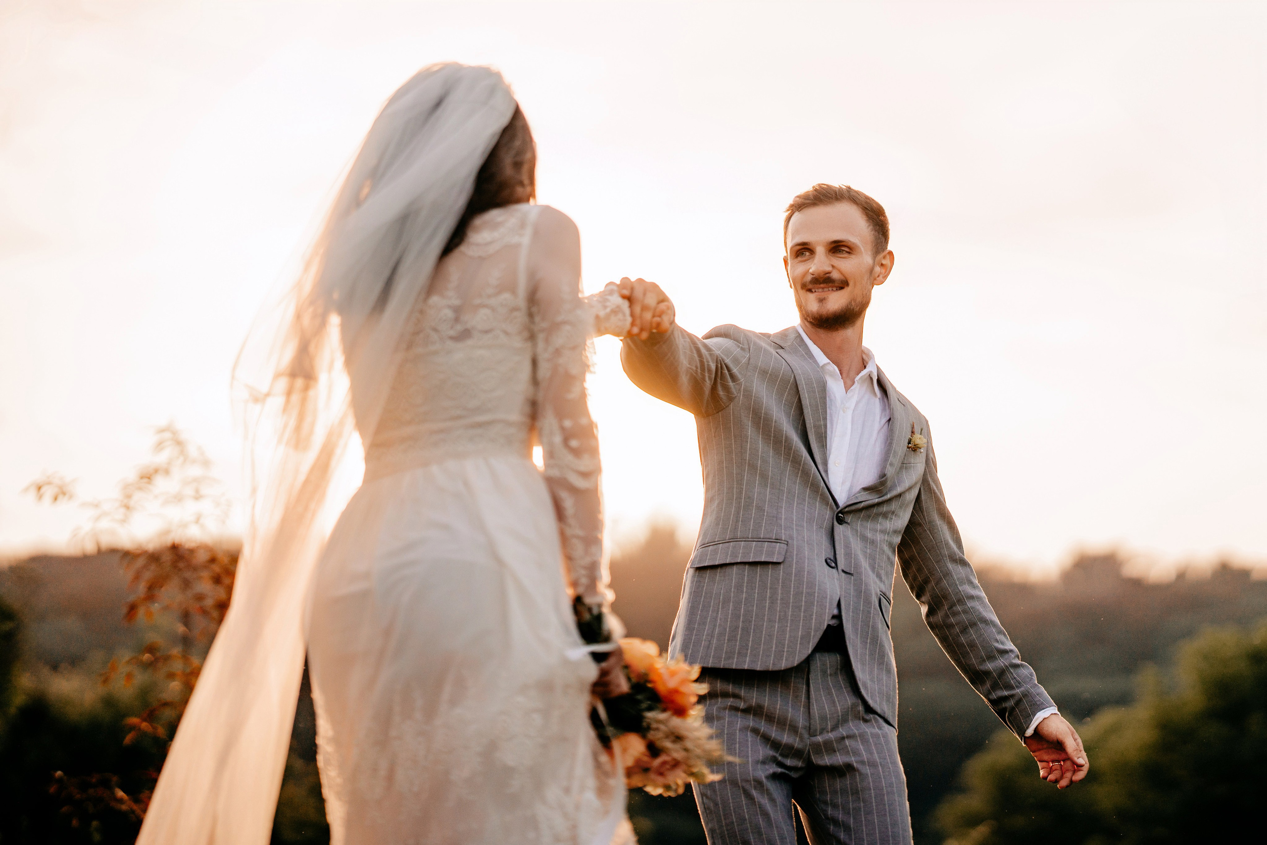 Nunta la The Gate (Darmanesti. Bacau). Raw Studio. Fotograful tau de nunta!