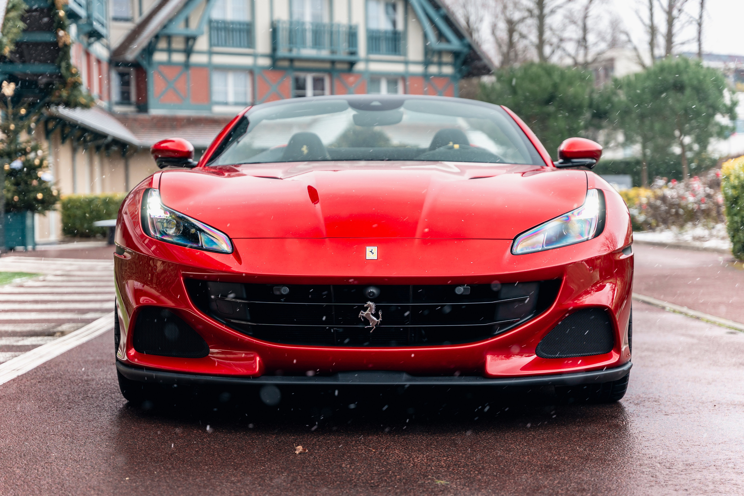 Ferrari Portofino M. Photographe de voitures à Paris — Vitalii Motruk