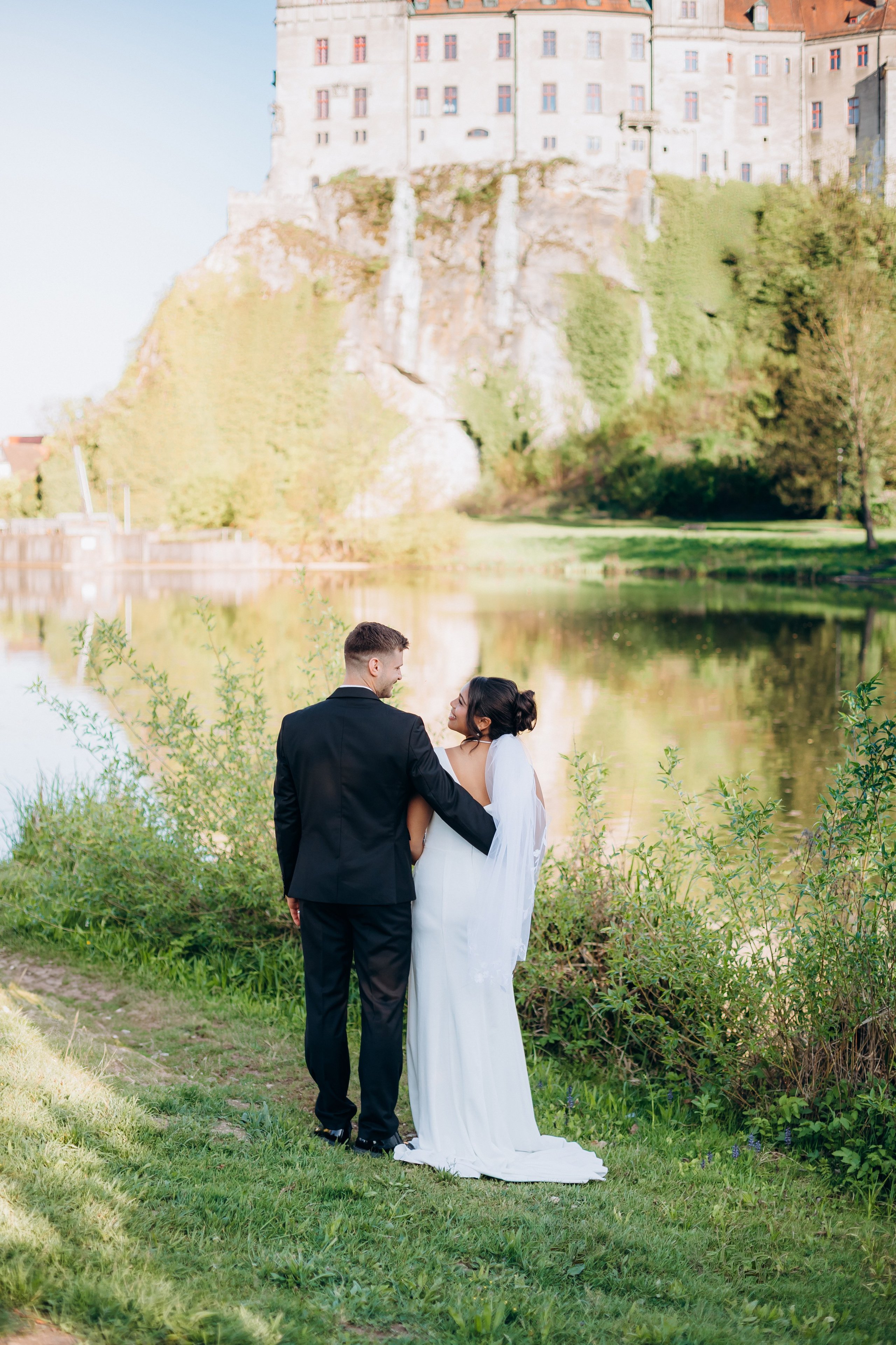 Ruben & Destiny. Wedding and Family Photograph