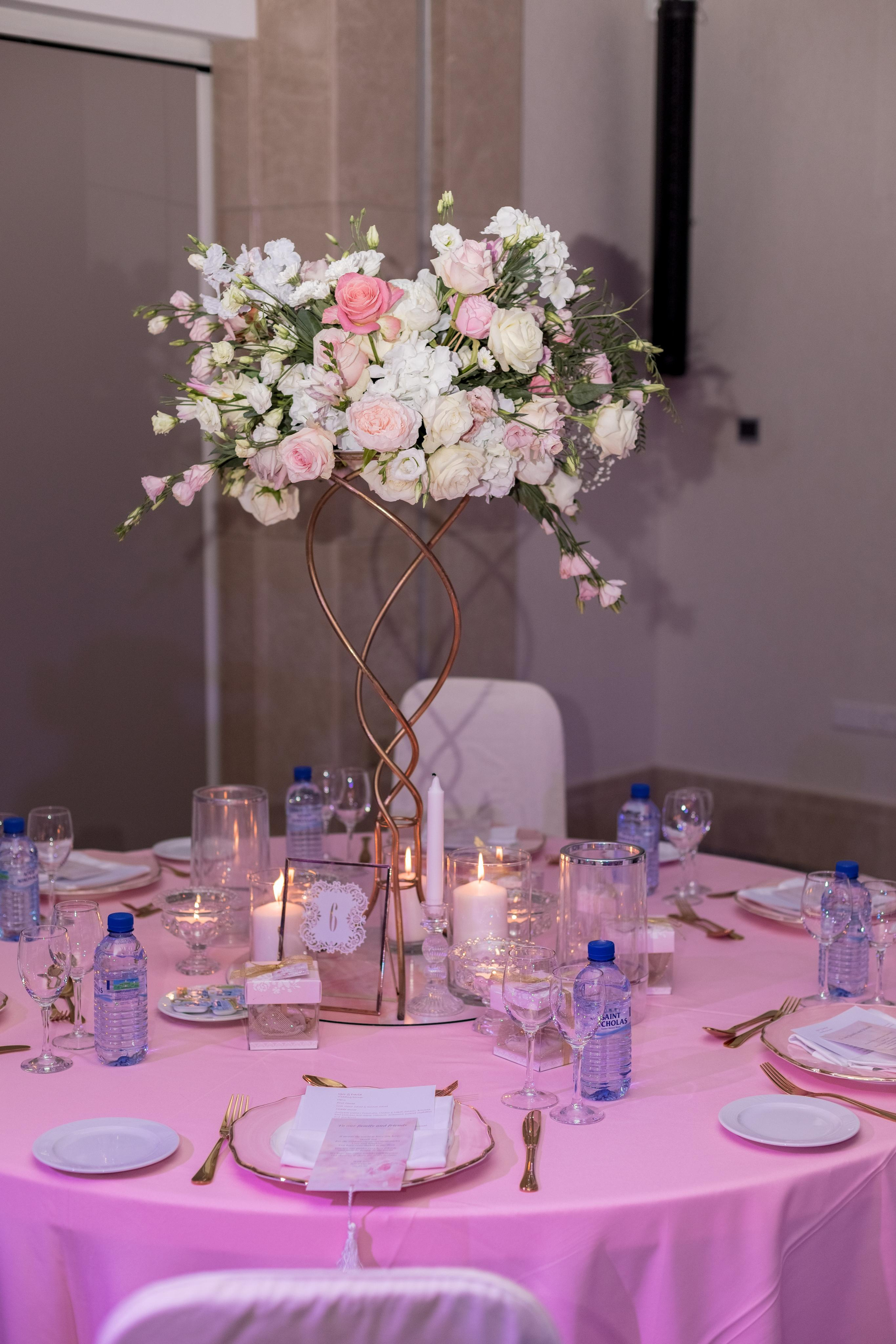 Свадебная фотосессия в Crown Plaza, Лимассол, Кипр