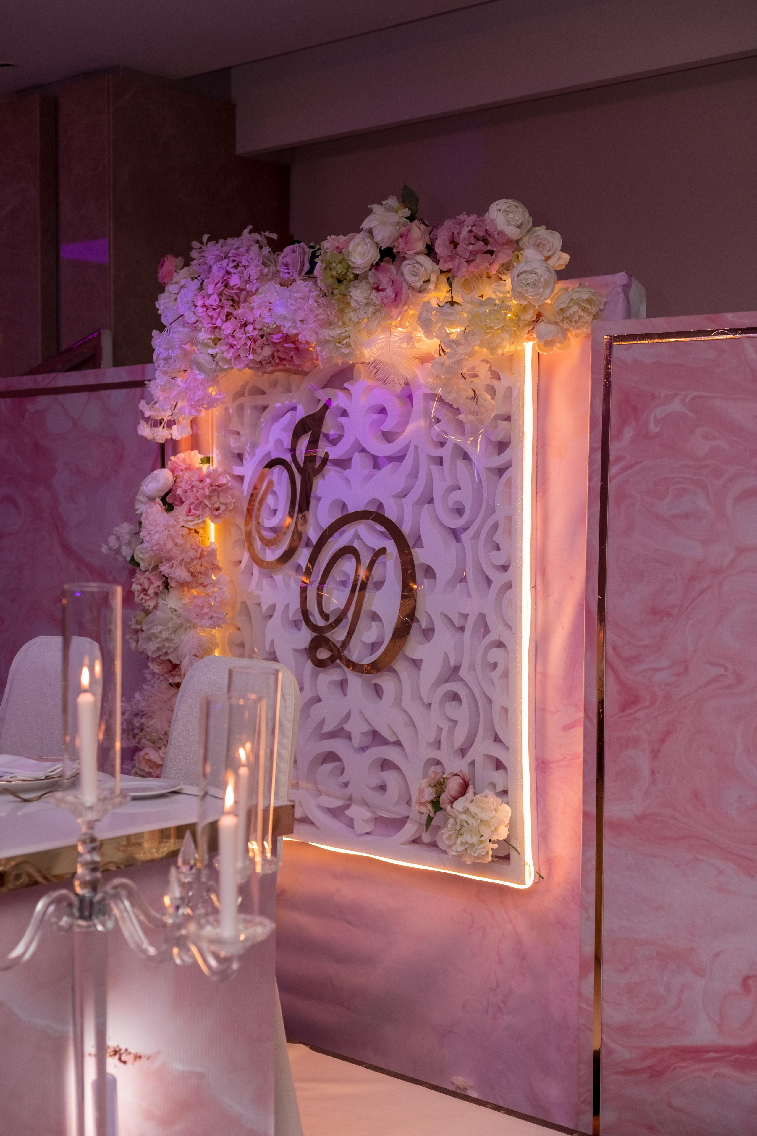 Свадебная фотосессия в Crown Plaza, Лимассол, Кипр