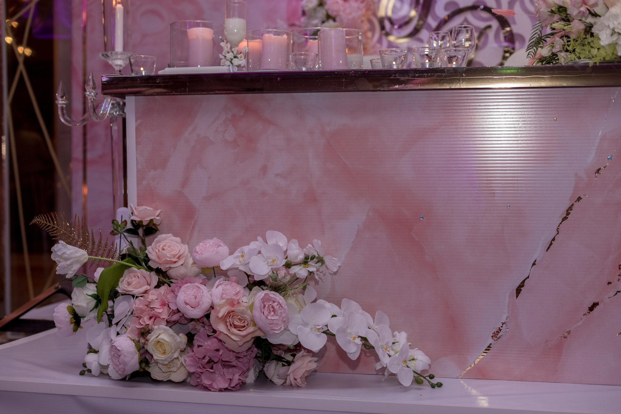 Свадебная фотосессия в Crown Plaza, Лимассол, Кипр