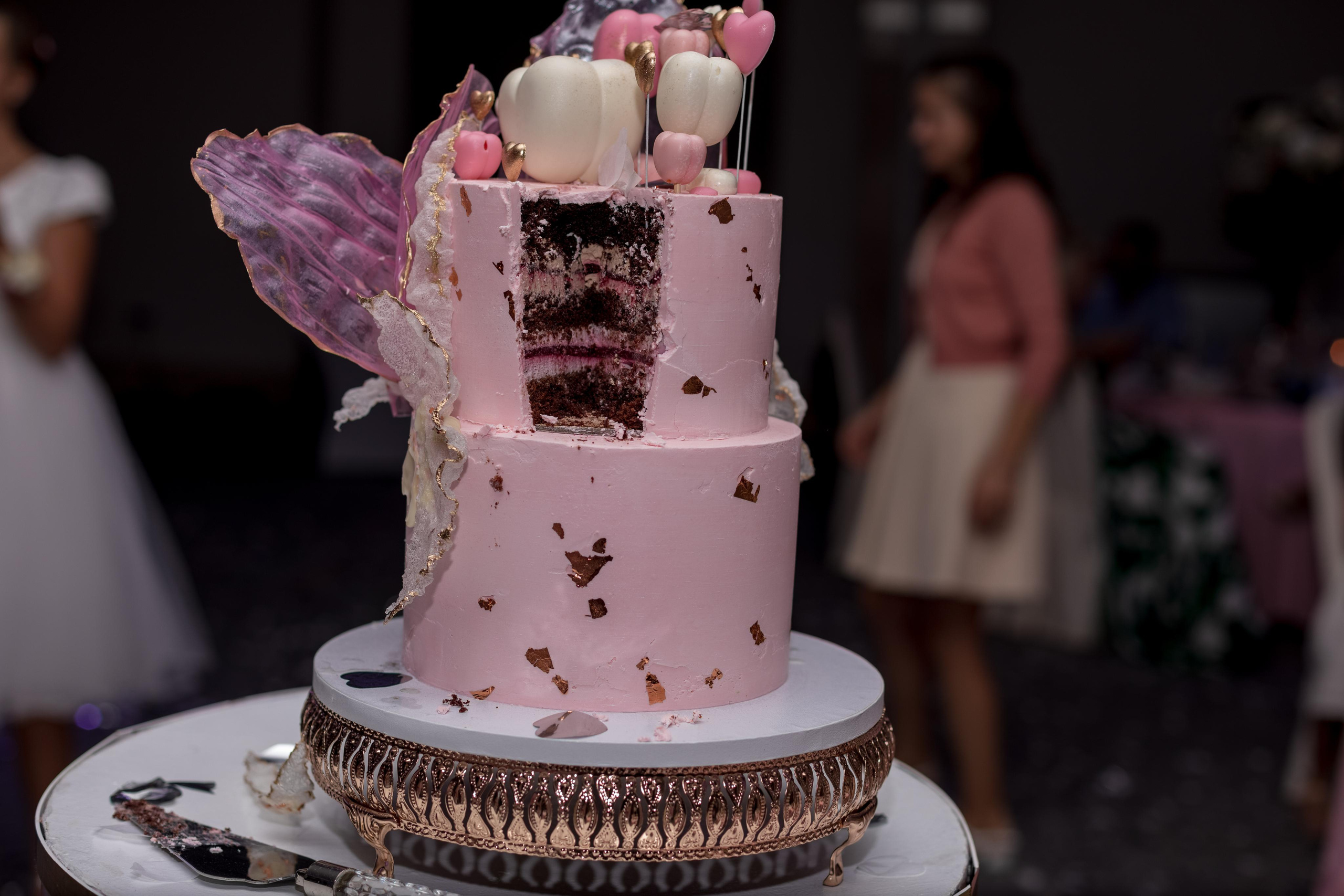 Свадебная фотосессия в Crown Plaza, Лимассол, Кипр