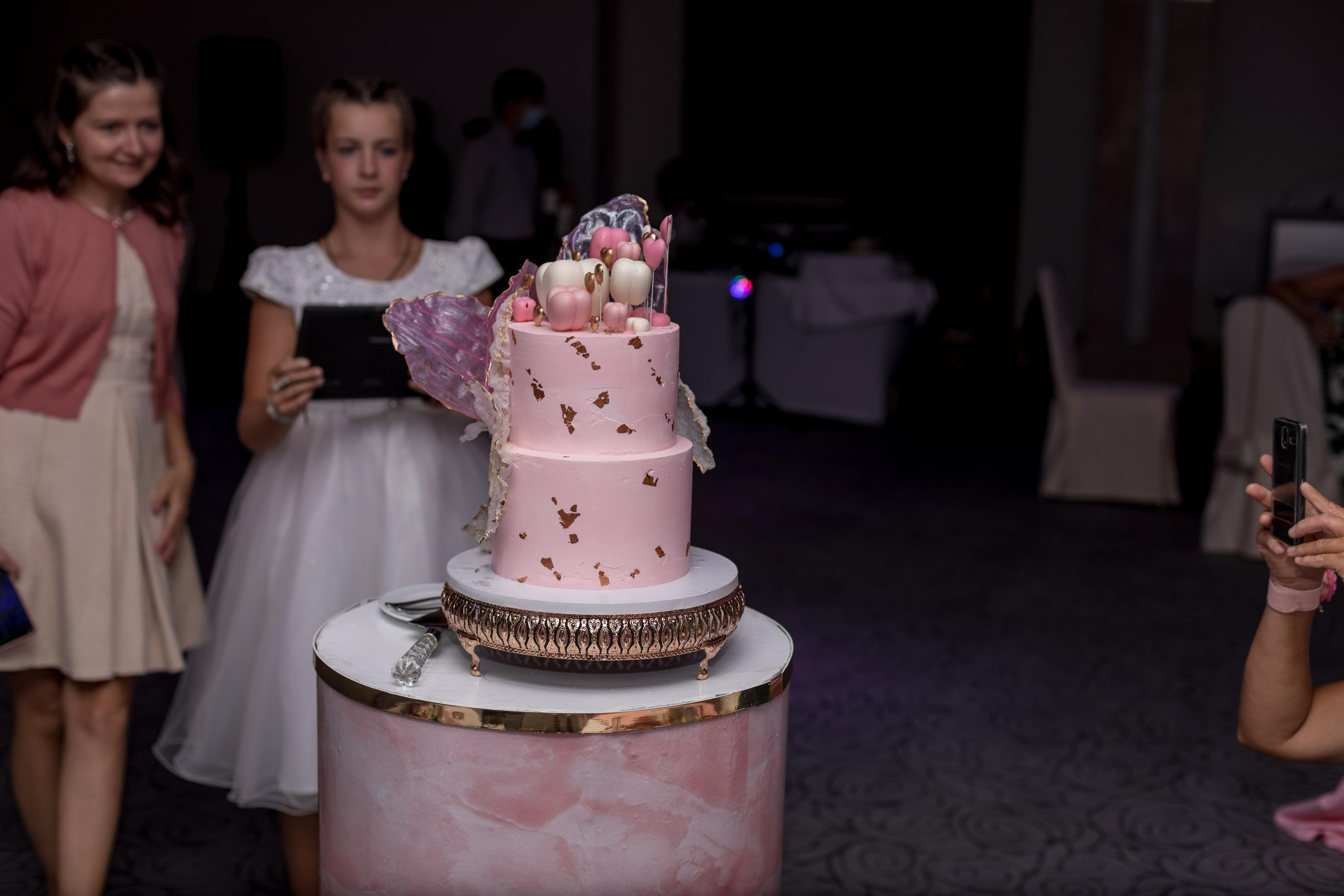 Свадебная фотосессия в Crown Plaza, Лимассол, Кипр