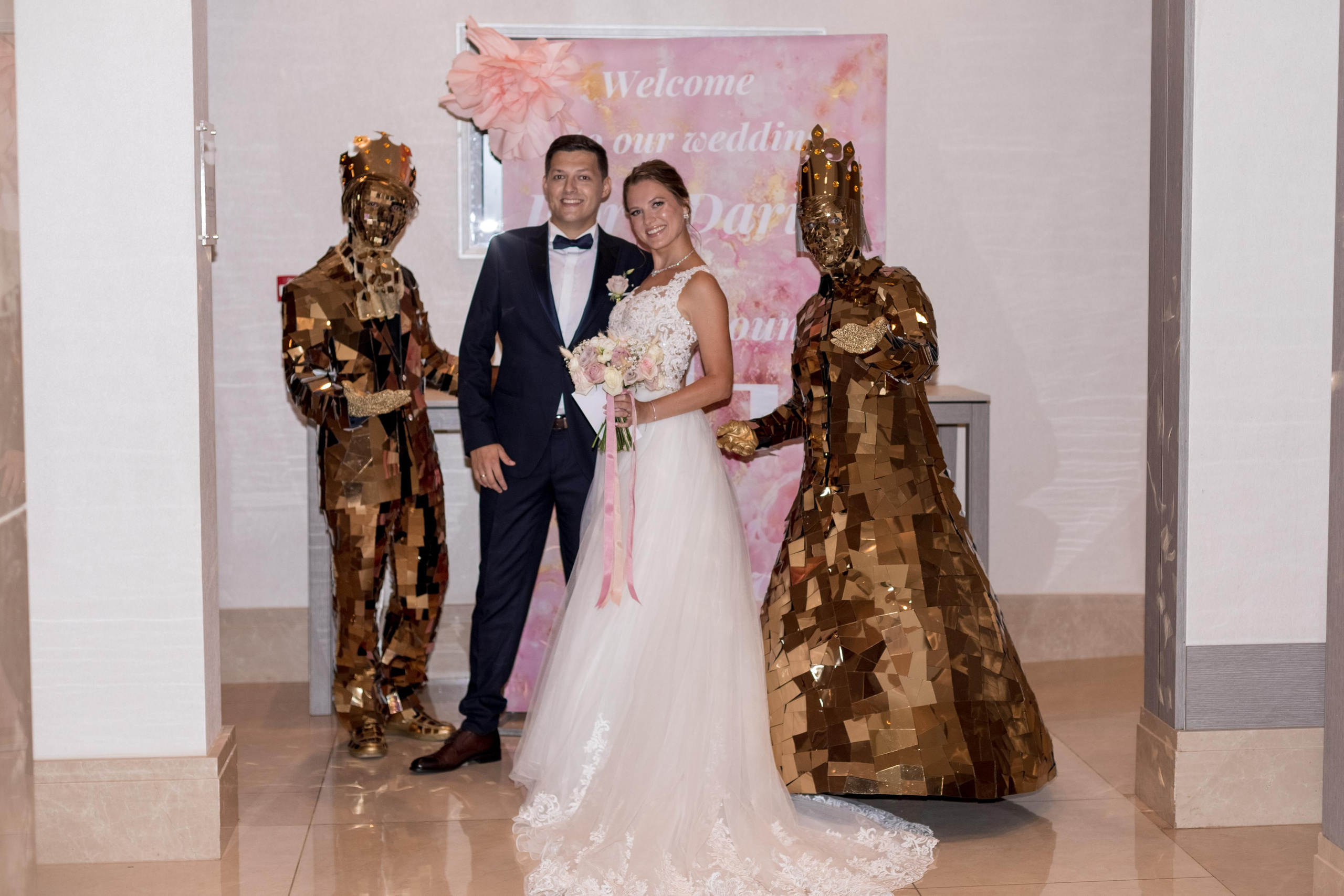 Свадебная фотосессия в Crown Plaza, Лимассол, Кипр