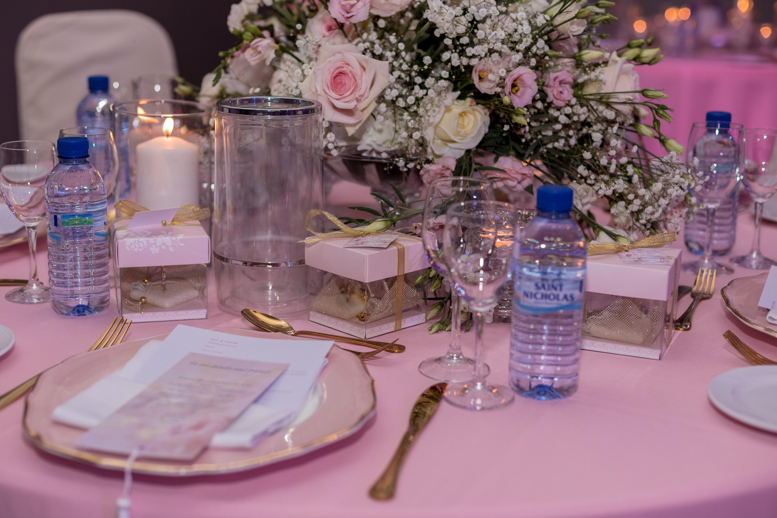 Свадебная фотосессия в Crown Plaza, Лимассол, Кипр