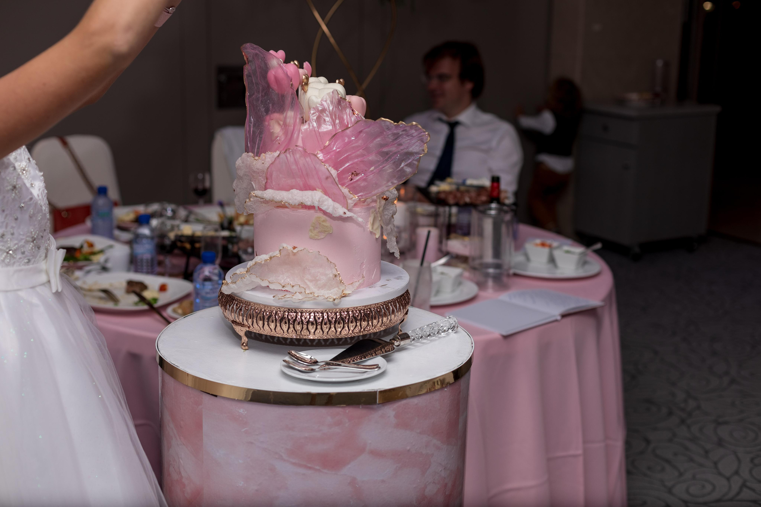 Свадебная фотосессия в Crown Plaza, Лимассол, Кипр