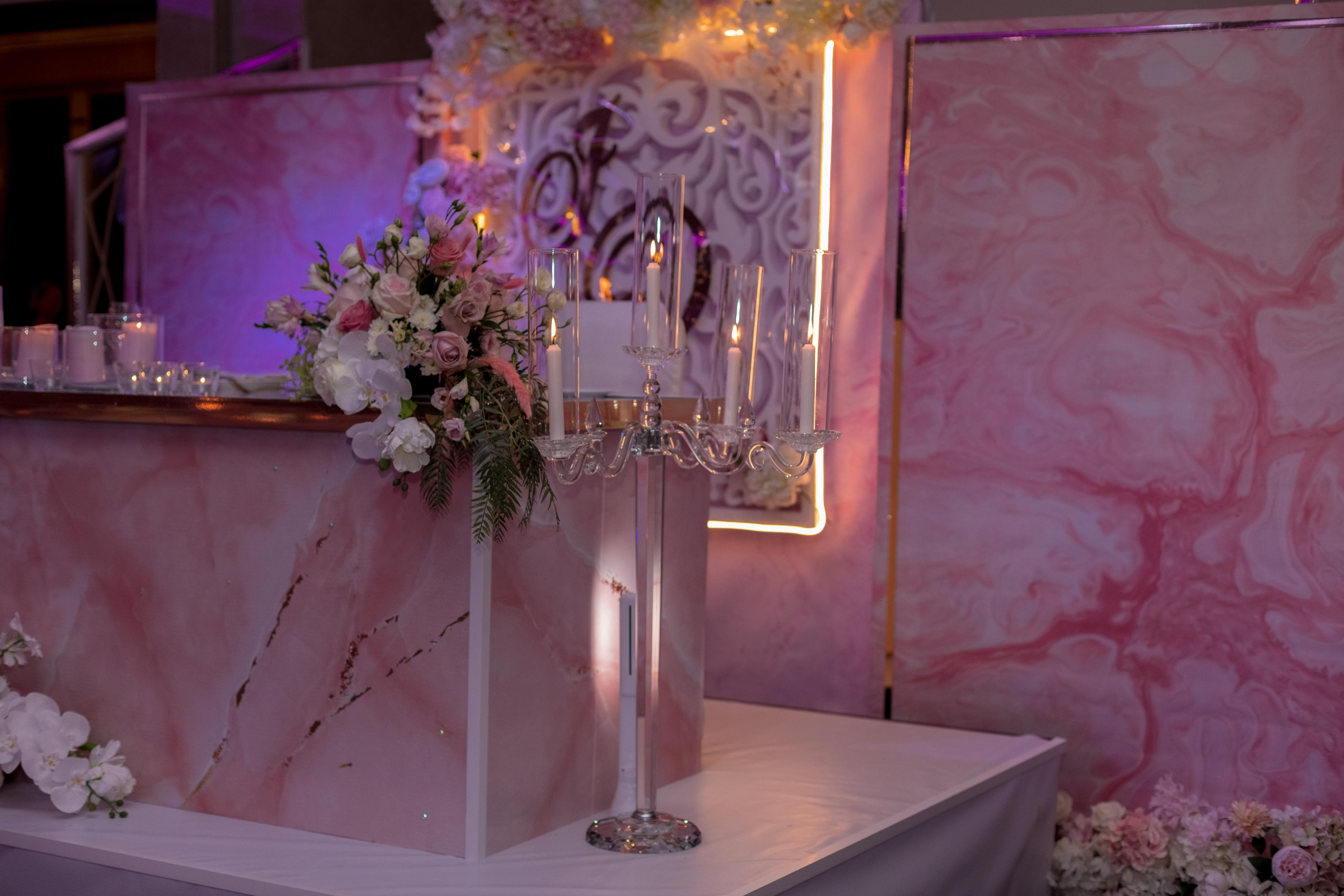 Свадебная фотосессия в Crown Plaza, Лимассол, Кипр