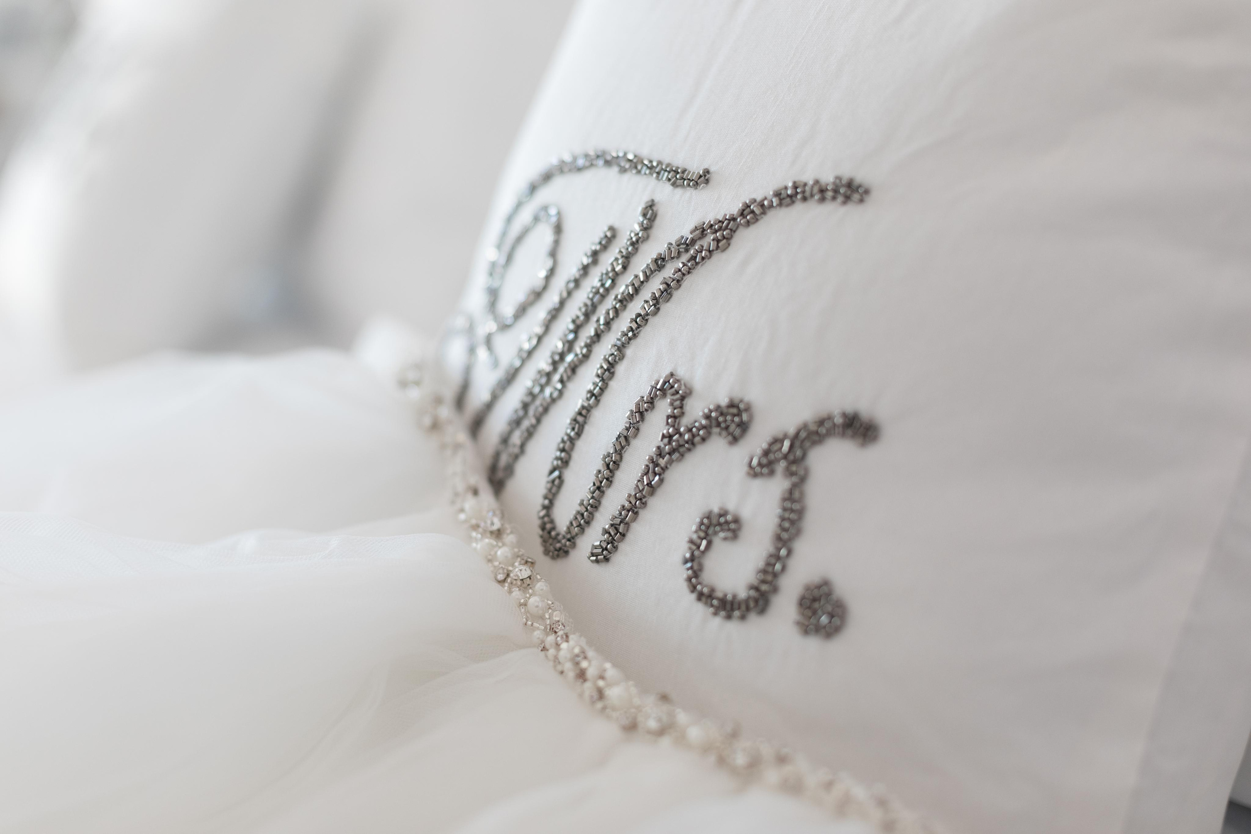 Свадебная фотосессия в Crown Plaza, Лимассол, Кипр