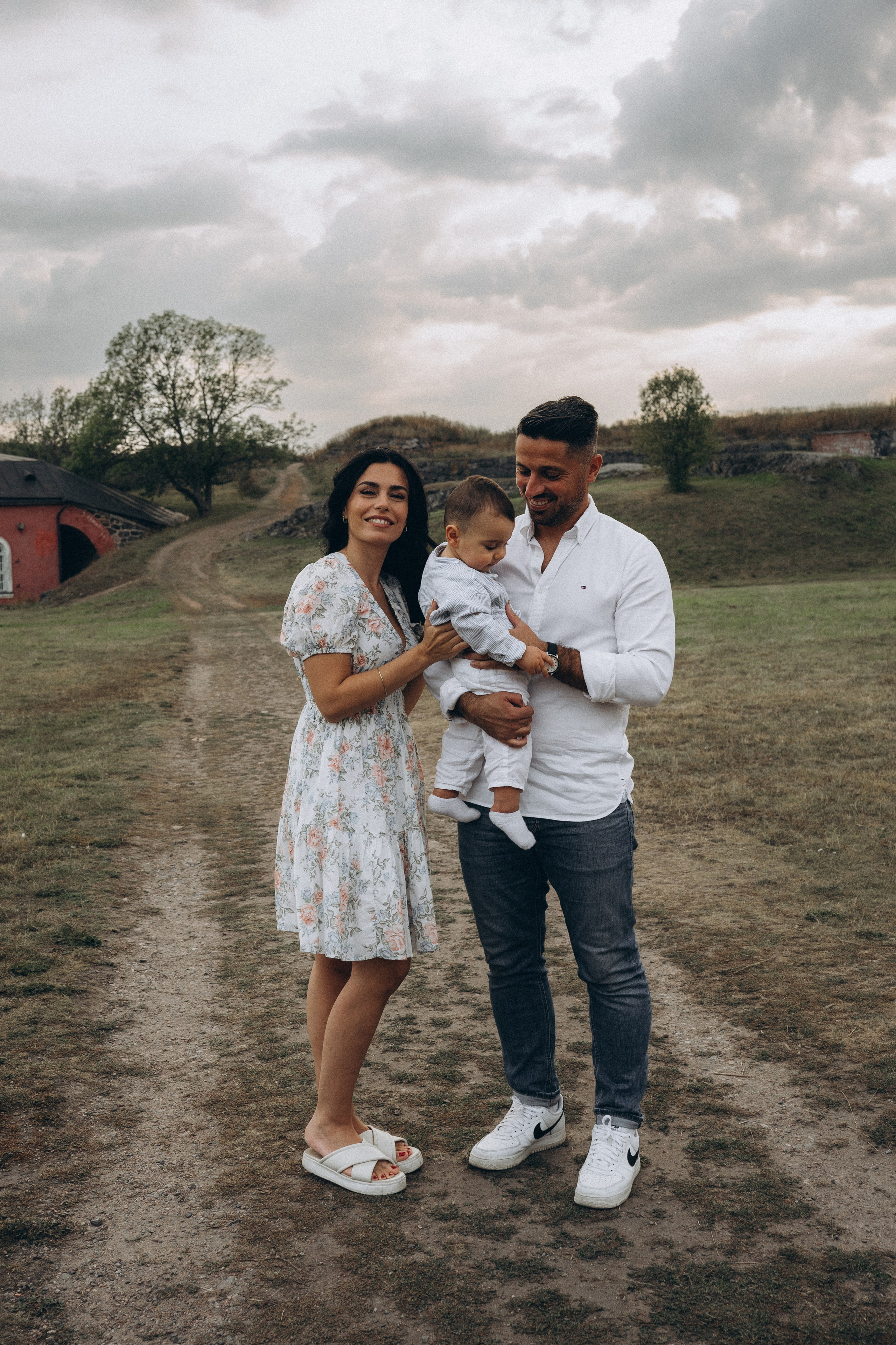 Summer. Wedding and portrait photographer in Helsinki Vickan O