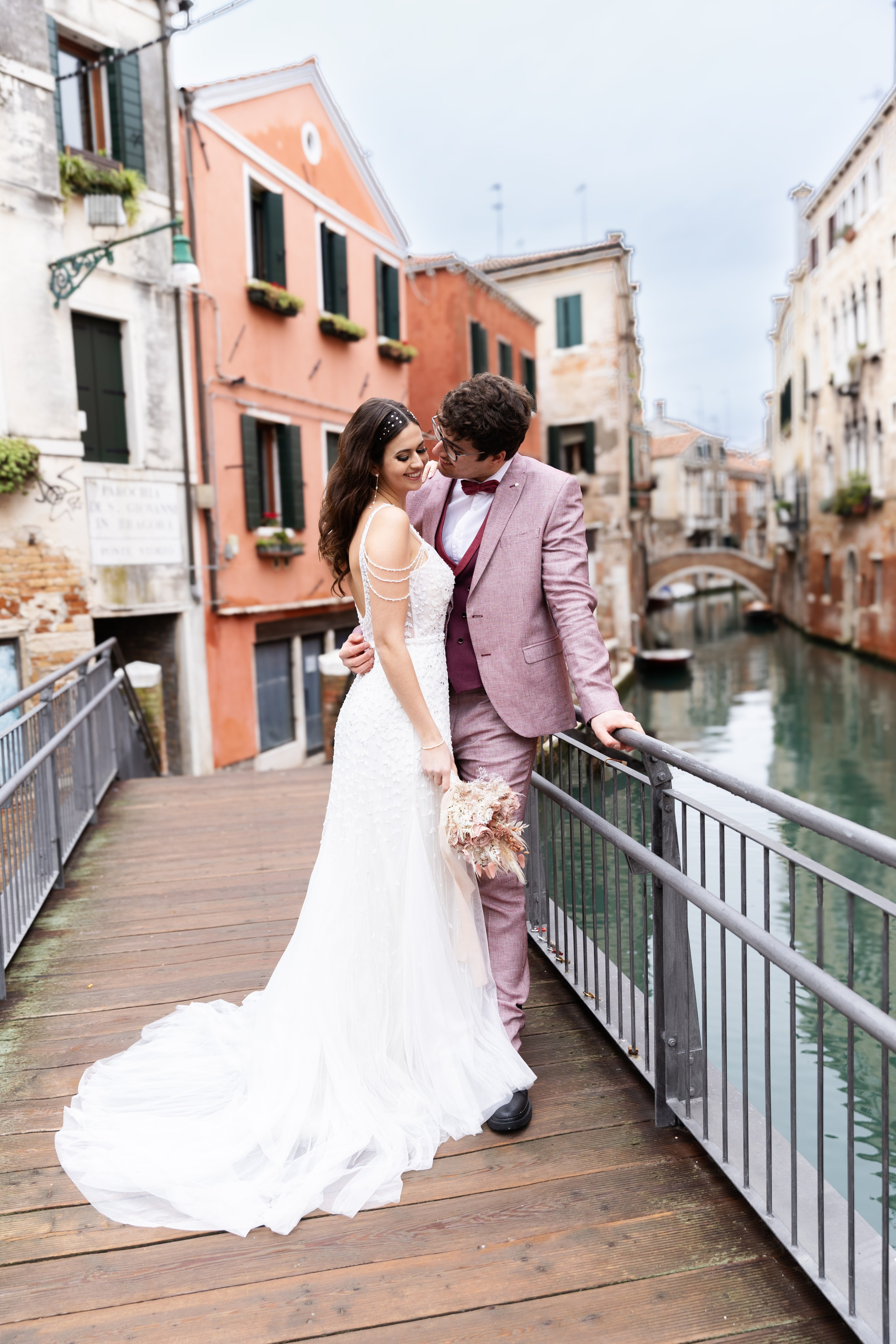 Hochzeitsfotografhagen; Hochzeitsfotografdeutschland; Fotografhagen; Fotografdeutschland; Hochzeitsfotografie; Hochzeitsfotoshooting; Fotoshootinghochzeit; Hochzeitsfotografnrw; Hochzeitsfotografhessen; Hochzeitsfotografholland; Hochzeitsfotografniedersachsen; wedding; jsphotography; hochzeitsfotografwelt; hochzeitsfotografeuropa