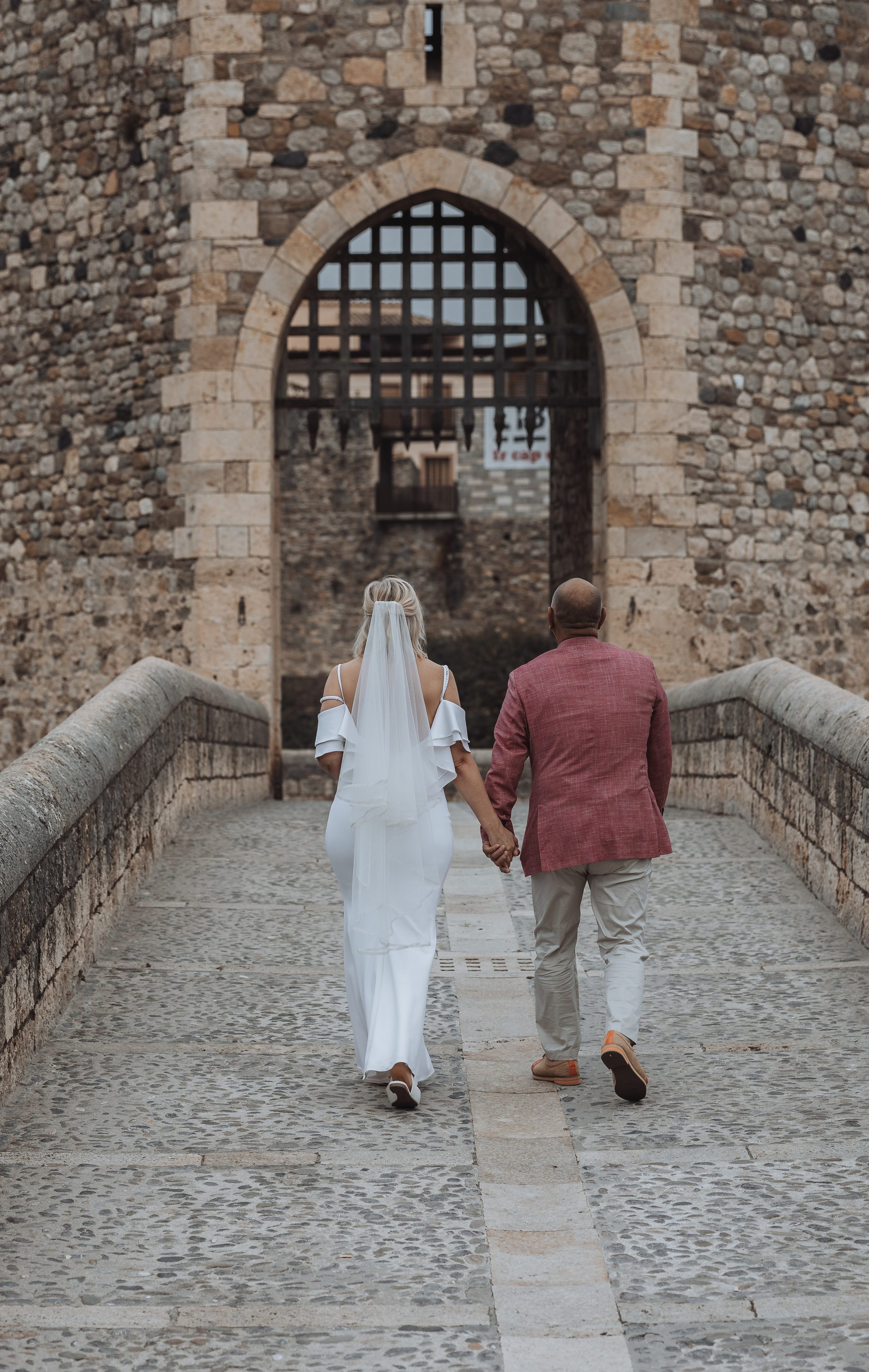 Albina+Kevin, 07.10.2024, Besalú. Fotógrafa de bodas en Cataluña