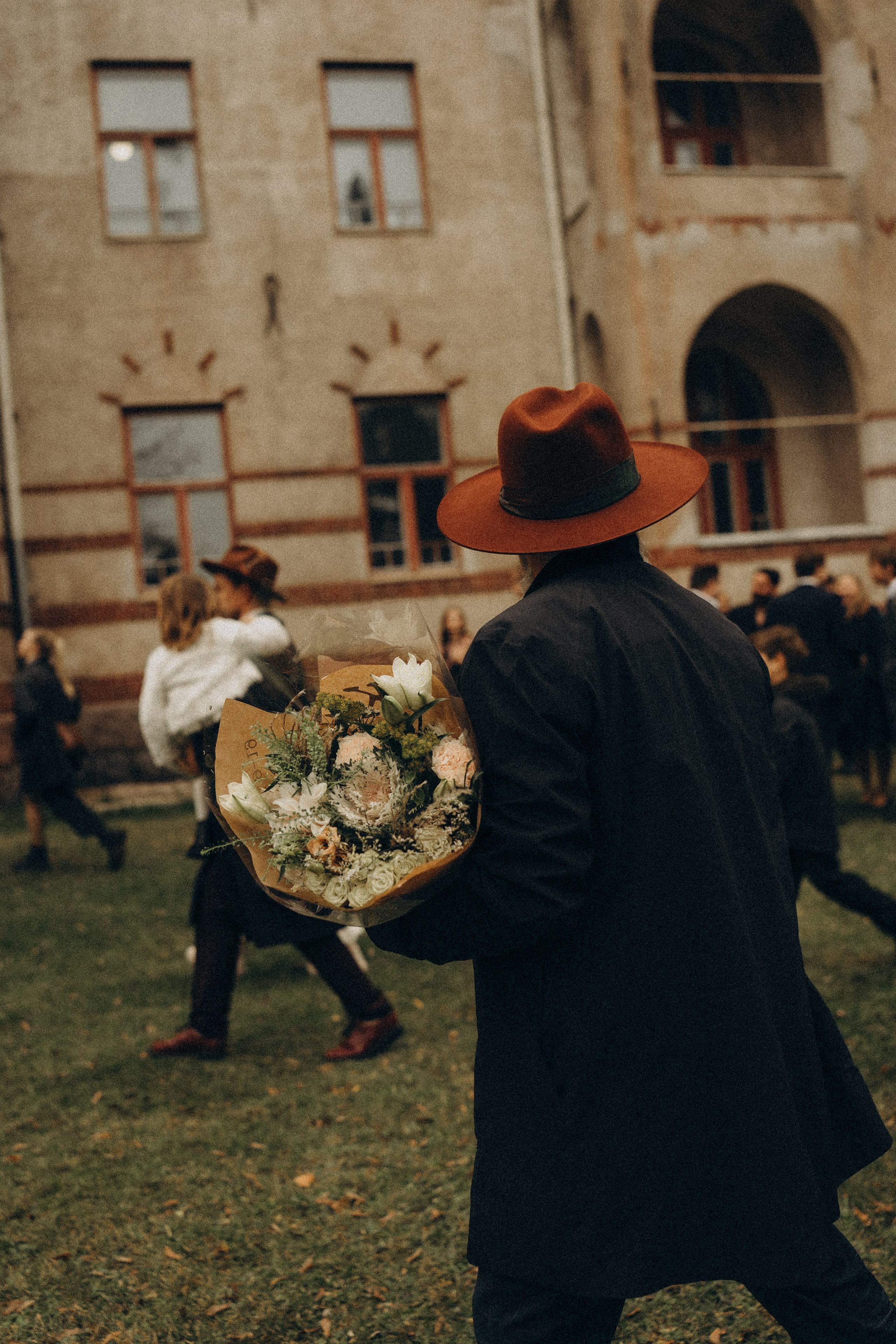 Venla & Kerr. Wedding and portrait photographer in Helsinki Vickan O