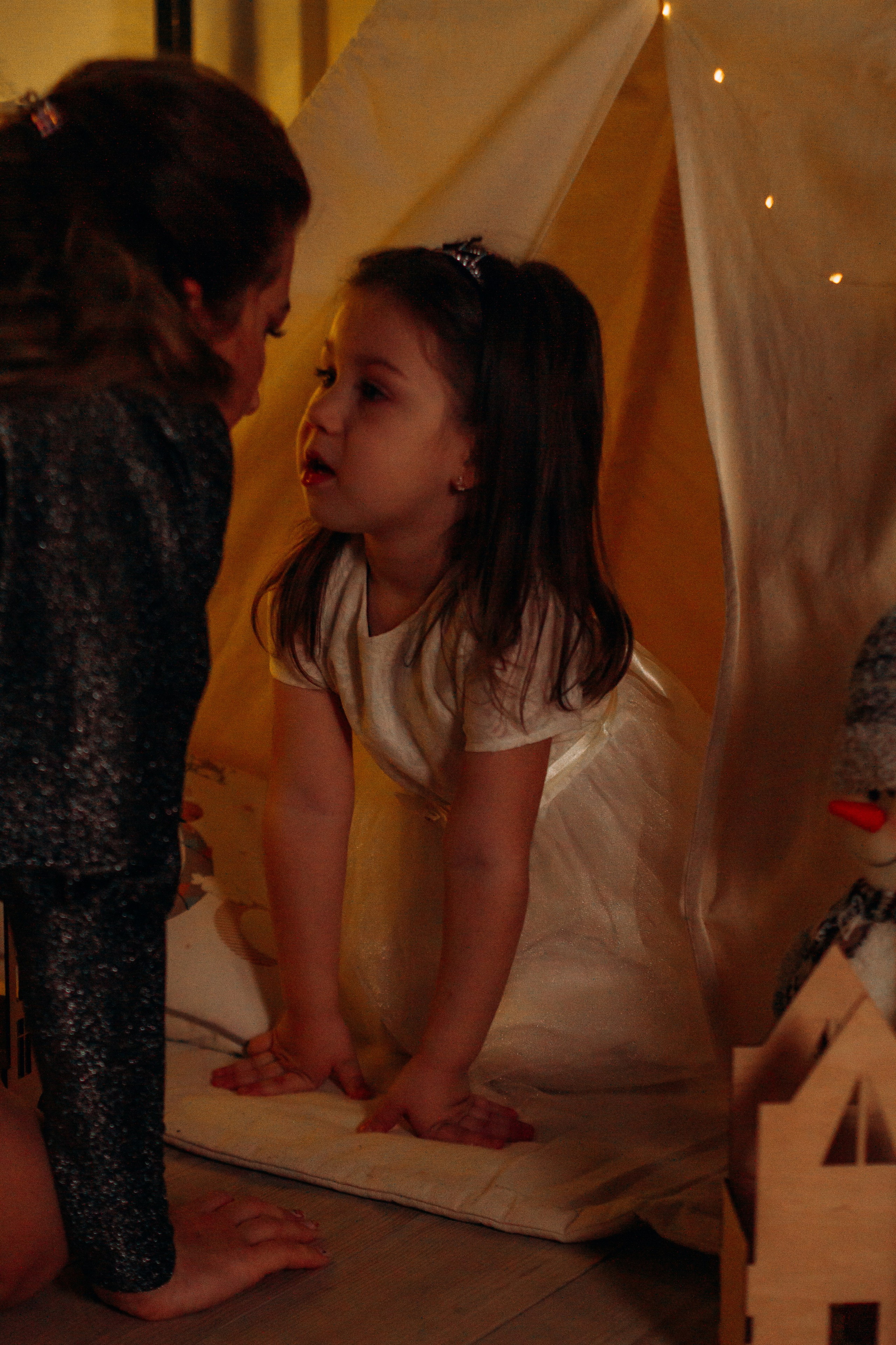 Christmas for Alina’s family. Iryna Zhyvora | Photographer | Stockholm