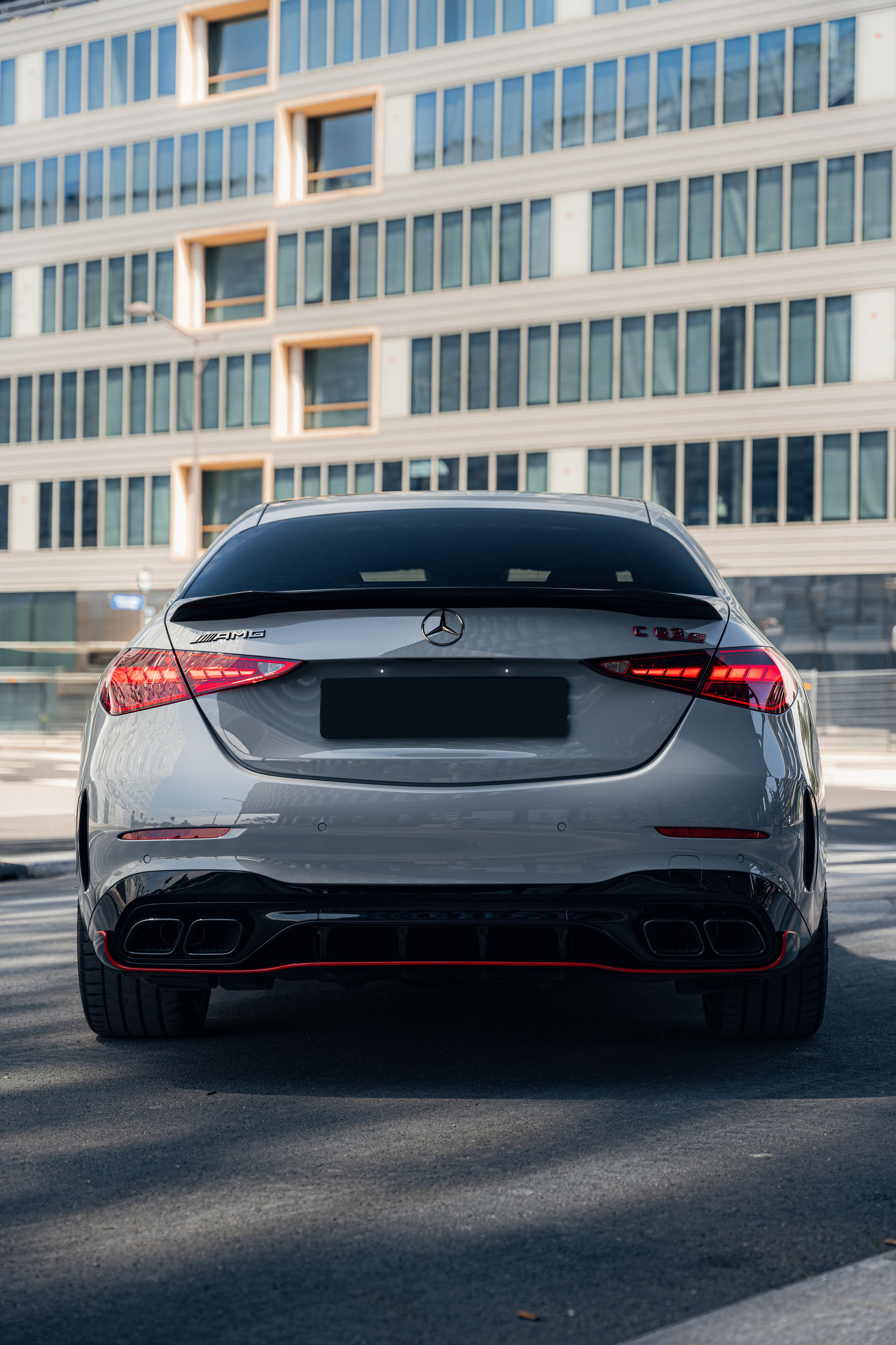 Mercedes-Benz C63S W207. Photographer in Paris — Vitalii Motruk