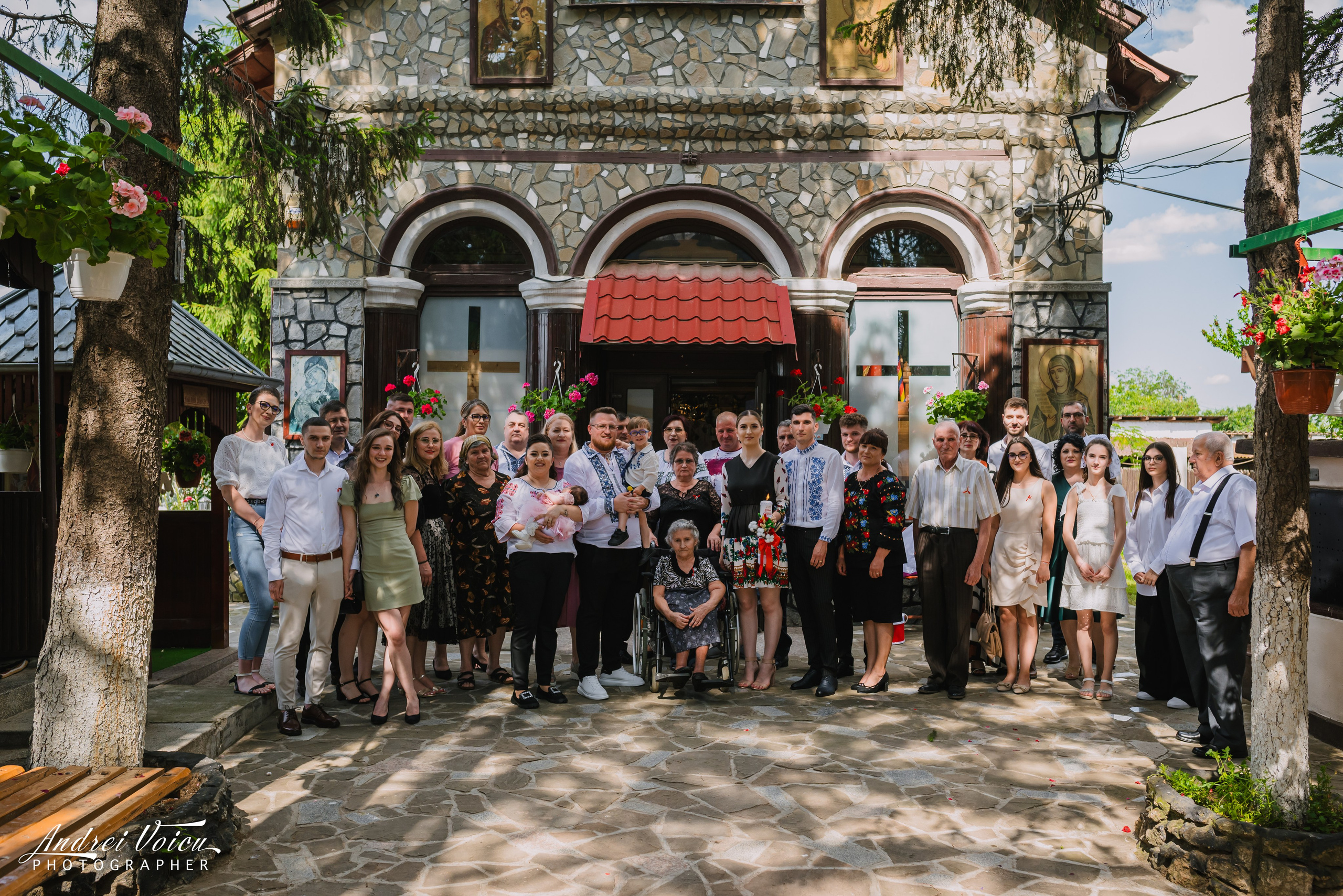 Fotografia de botez. Andrei Voicu Fotograf. Povești nescrise, surprinse atent