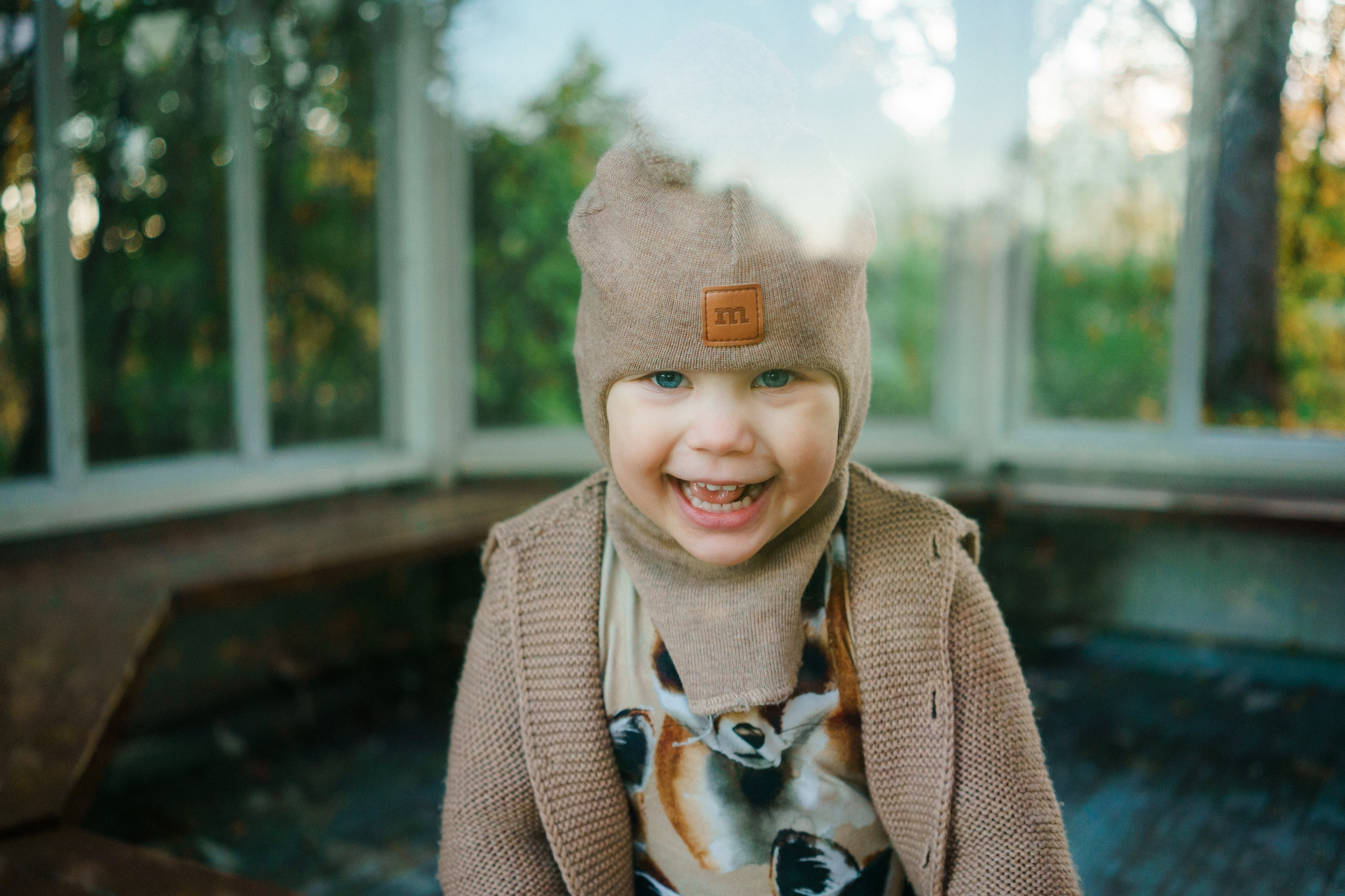 Lapsikuvaus Tuomarinkylän kartanon pihapiirissä