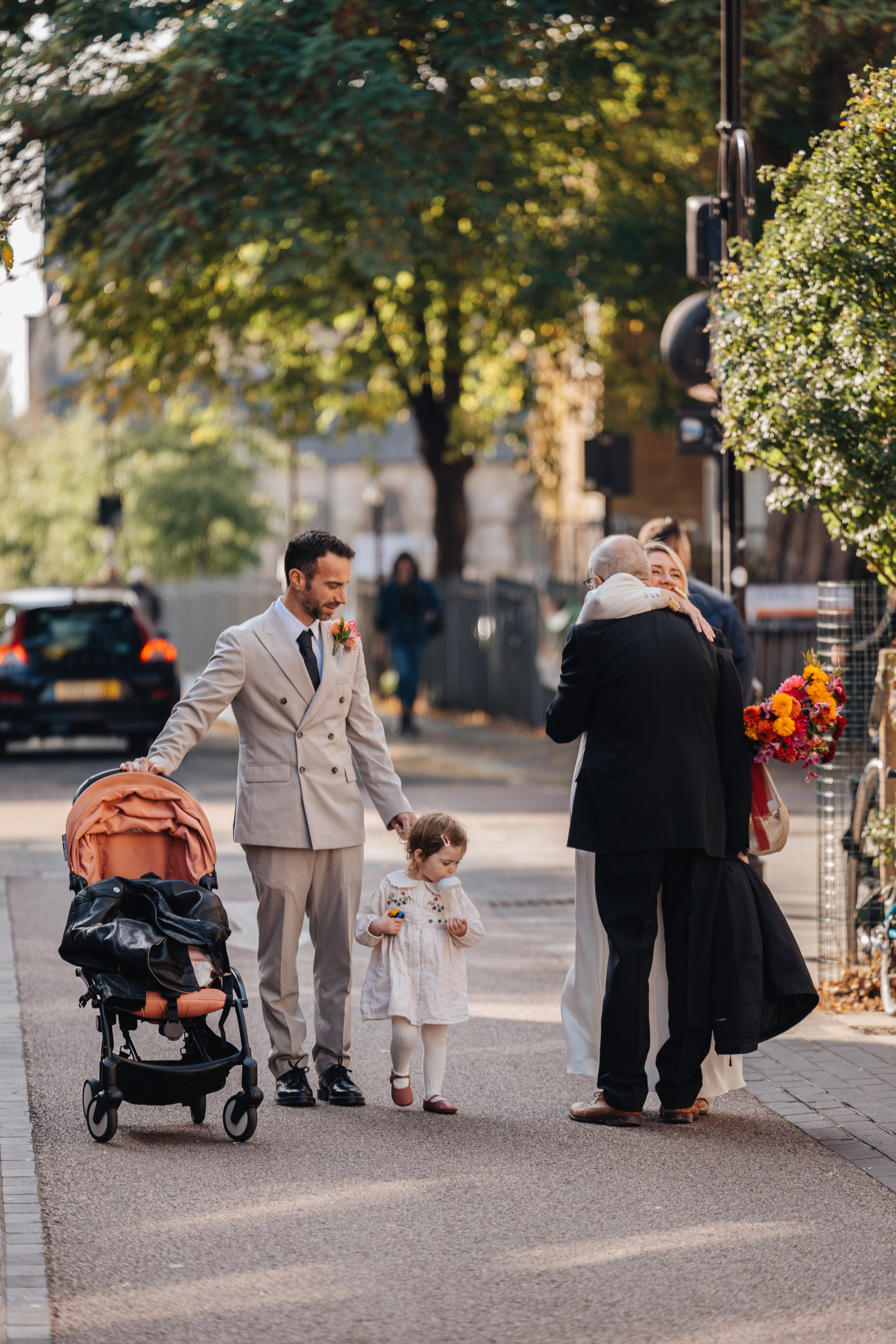 Irene and Juan. Wedding and family photographer in London