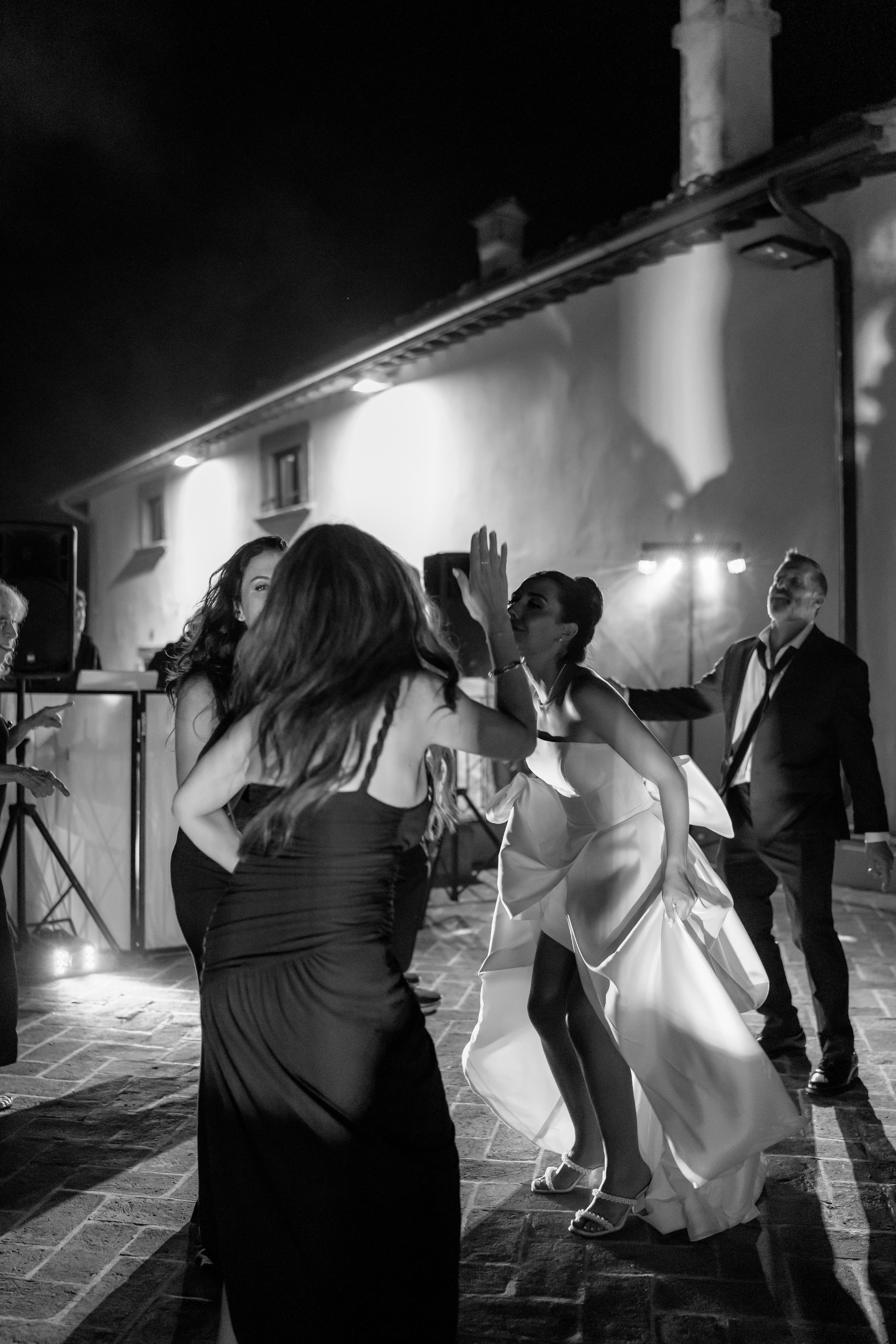 Dom&Ally. Wedding photographer Italy