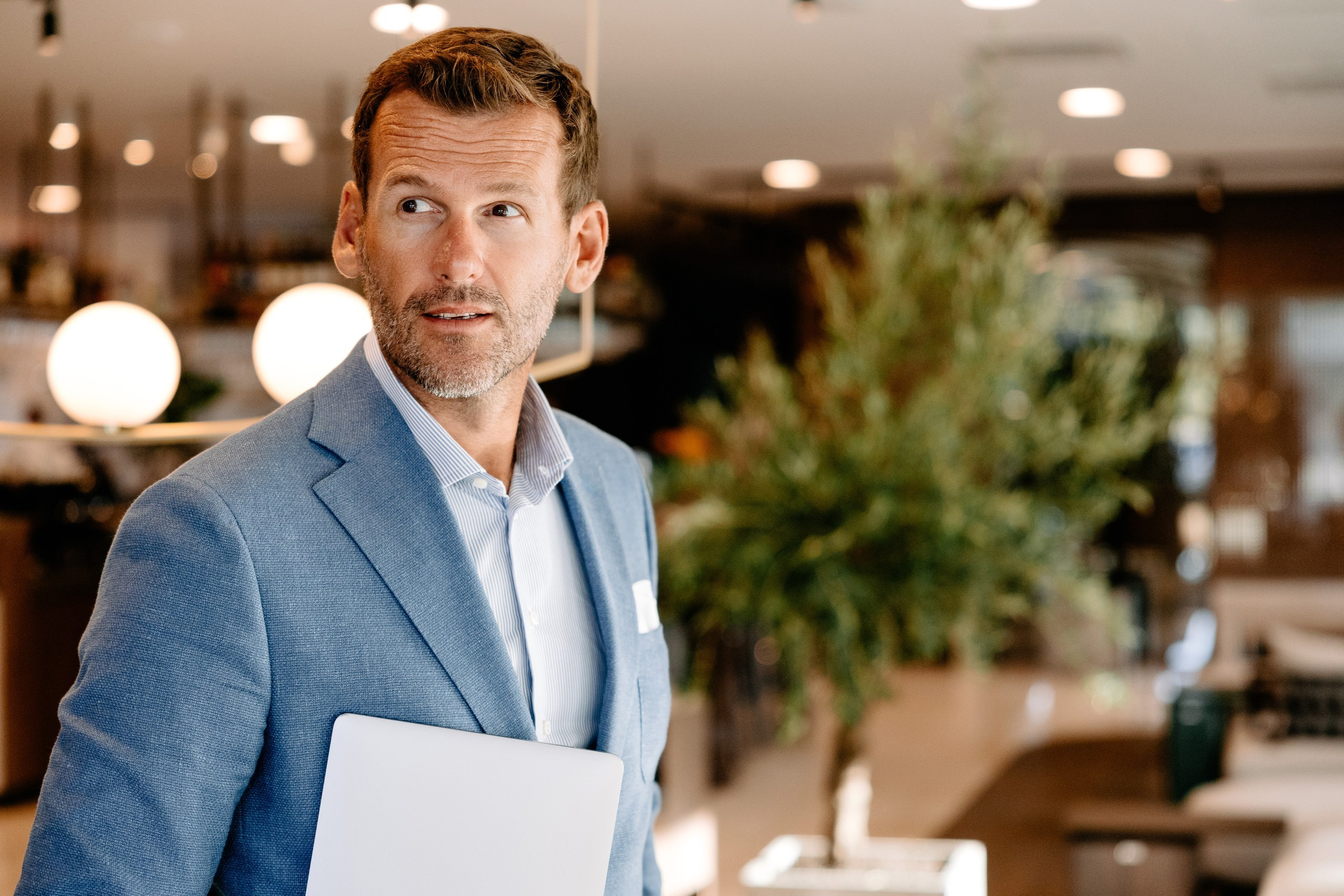 Dekpol Developer - Sesja Biznesowa dla Mateusza Kusznierewicza. Fotograf Ślubny Warszawa - Sesje Biznesowe Rodzinne Eventy