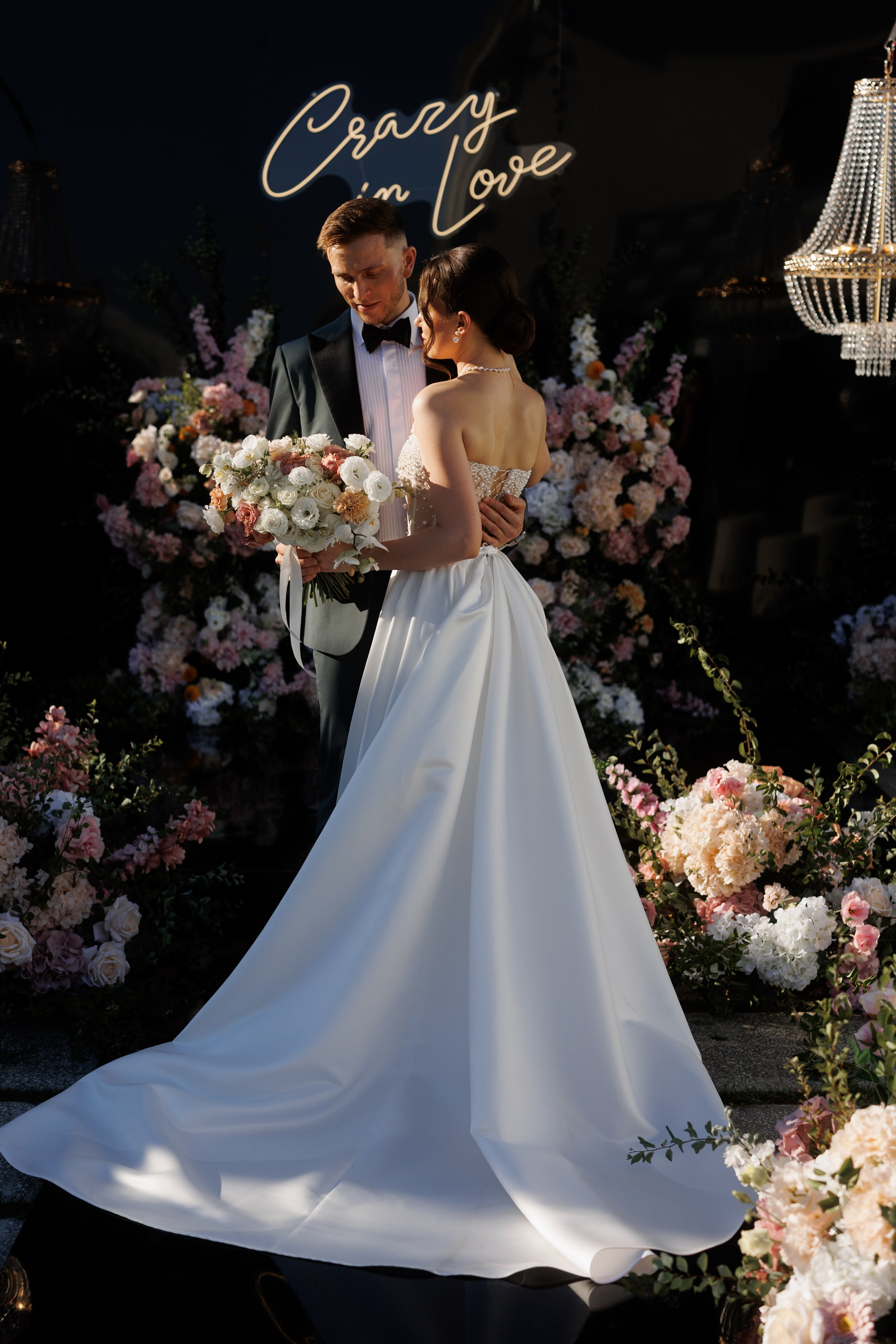 Vasile & Iuliana. Fotograf de nuntă și de familie — Dinu Bargan