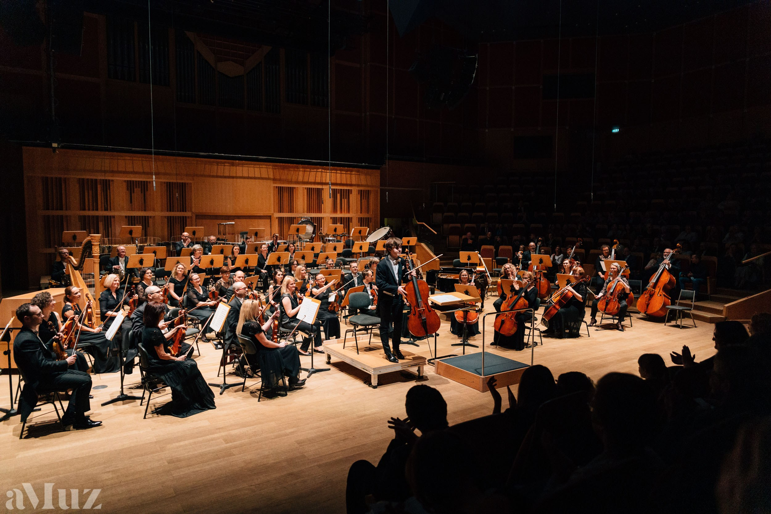 Filharmonia Bałtycka. Fotograf Ślubny Warszawa - Sesje Biznesowe Rodzinne Eventy
