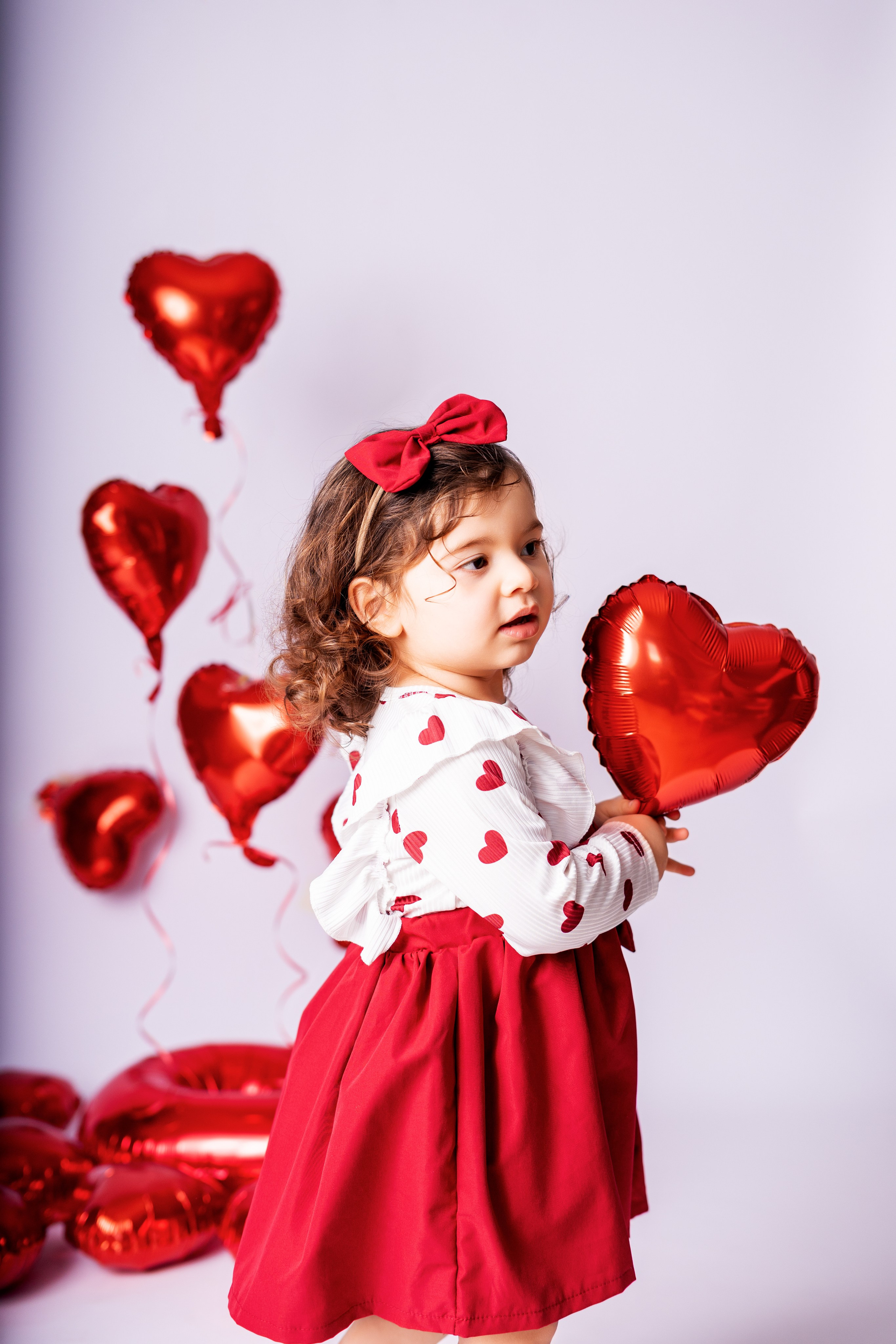 Ruzana 2 ans. Petit trésor photos de famille, grossesse et nouveau-né à Roanne