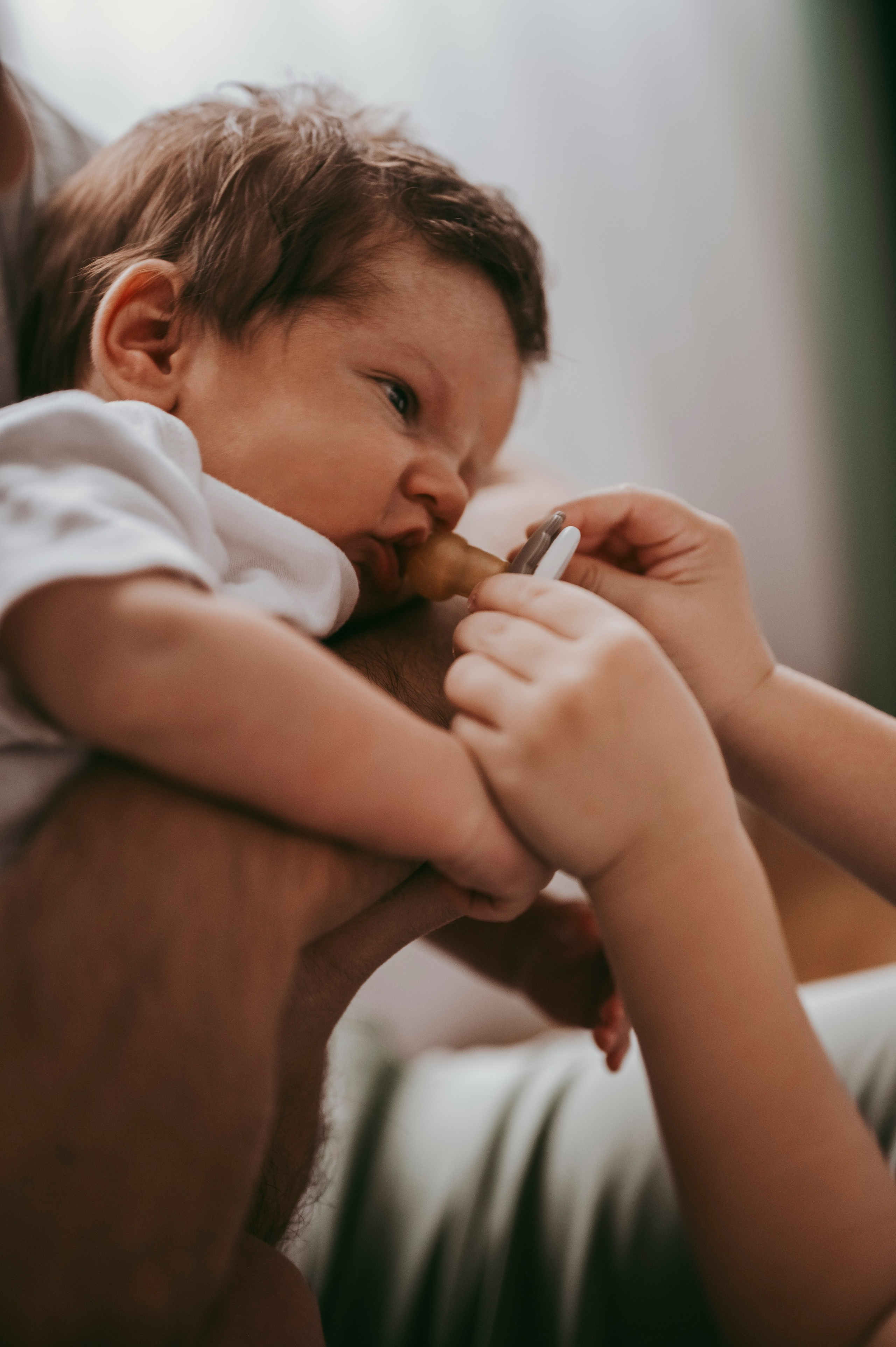 Sonja, Nikola, Lazar i Luka / porodicno fotografisanje kod kuce. Deciji i porodicni fotograf u Beogradu Oksana Skendzic
