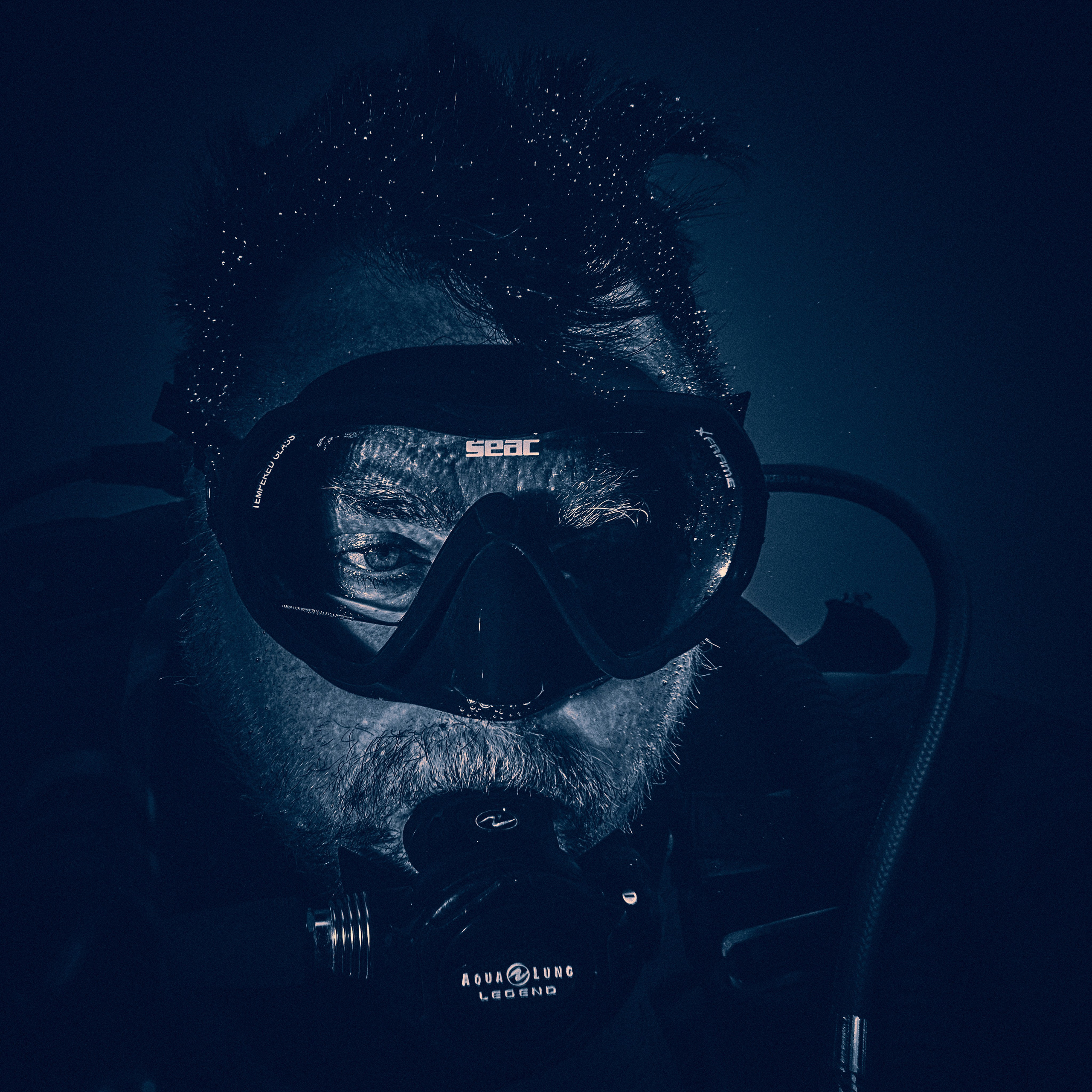 Fotograf podwodny Andriej Szypiłow. Portret podwodny. Underwater photographer Andriej Szypilow. Underwater portrait.