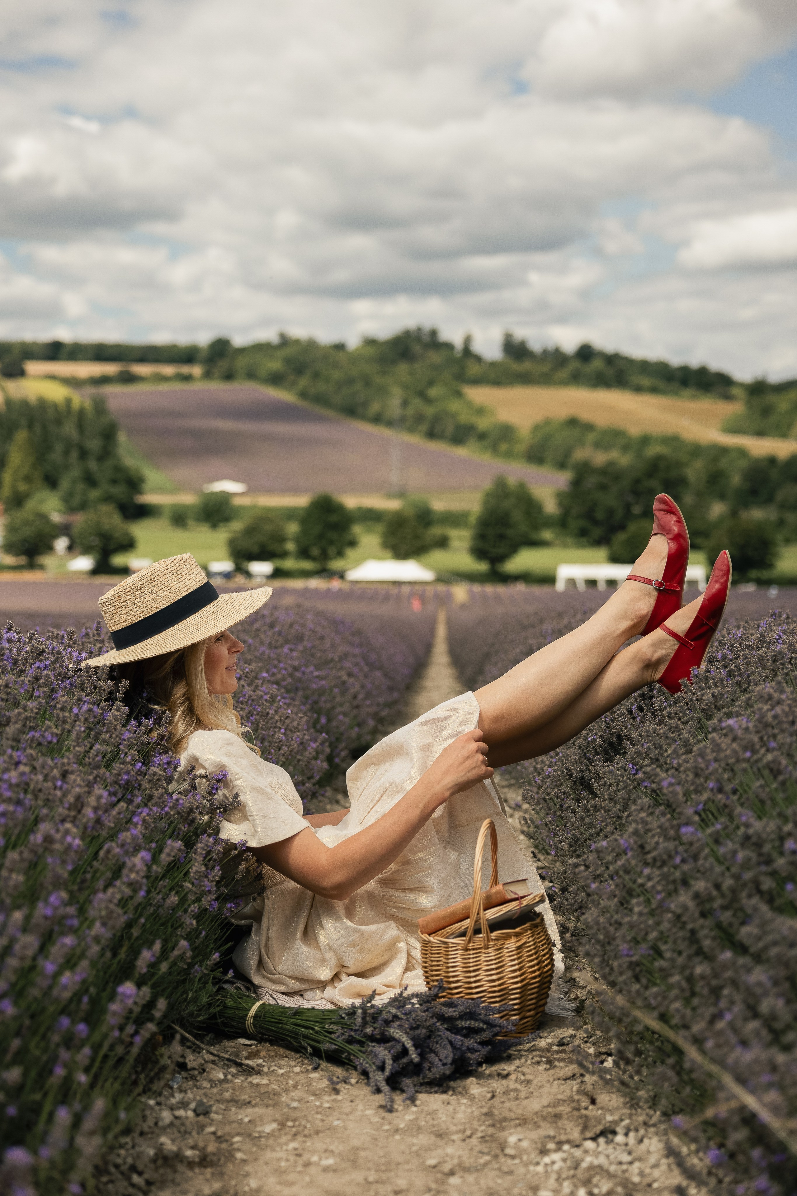Lavender Picnics. PHOTOGRAPHER IN LONDON