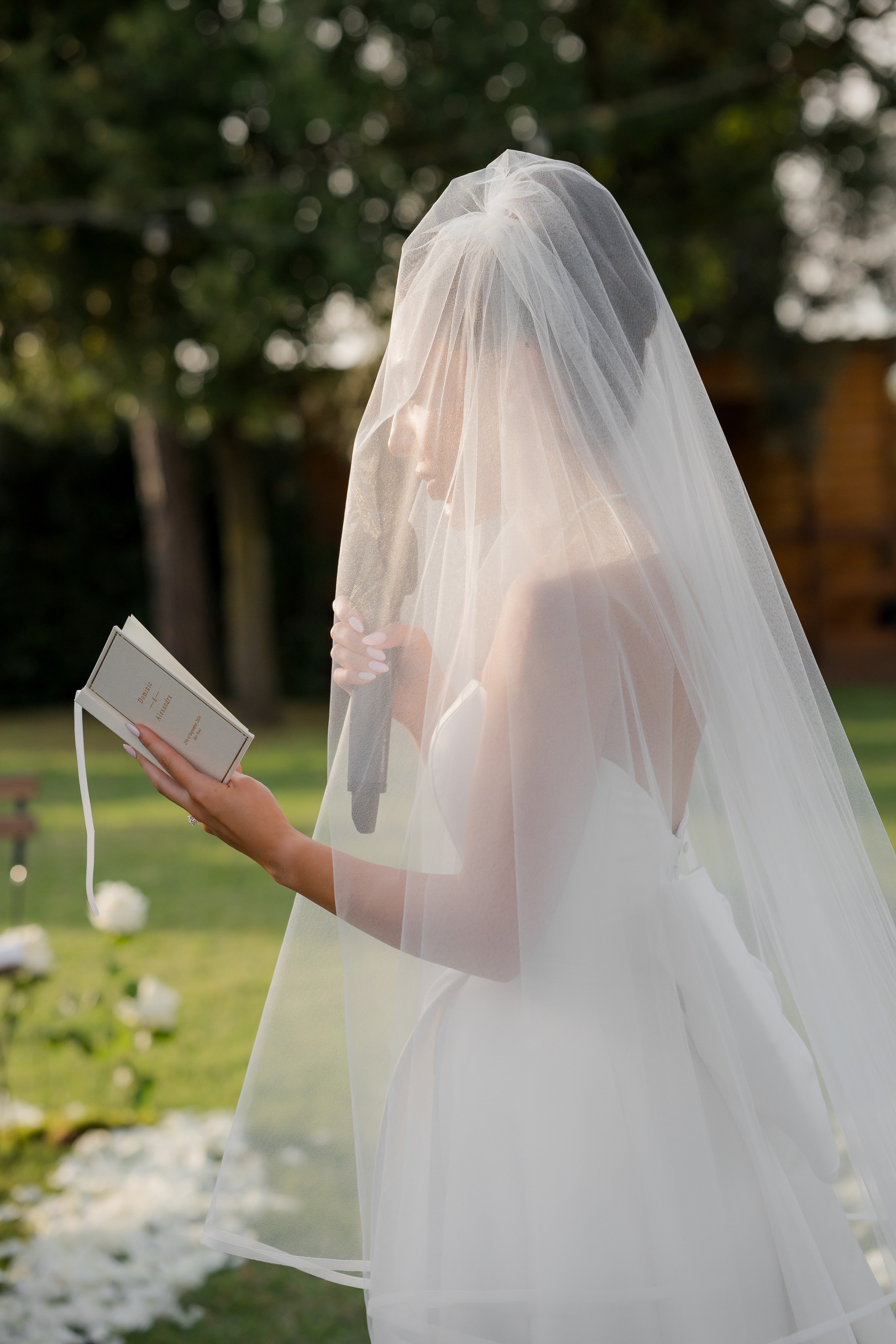 Dom&Ally. Wedding photographer Italy