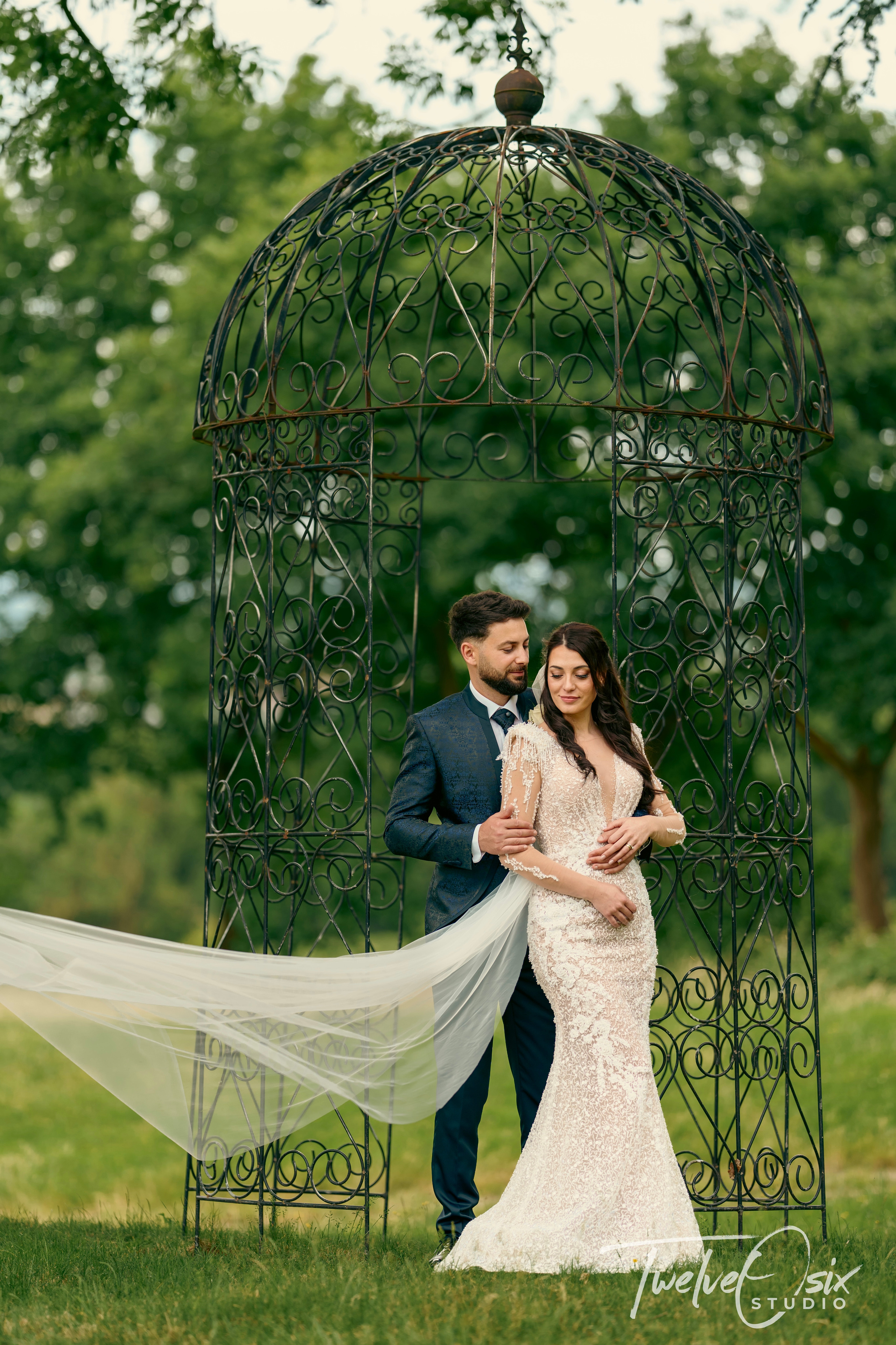 Weddings/Engagements