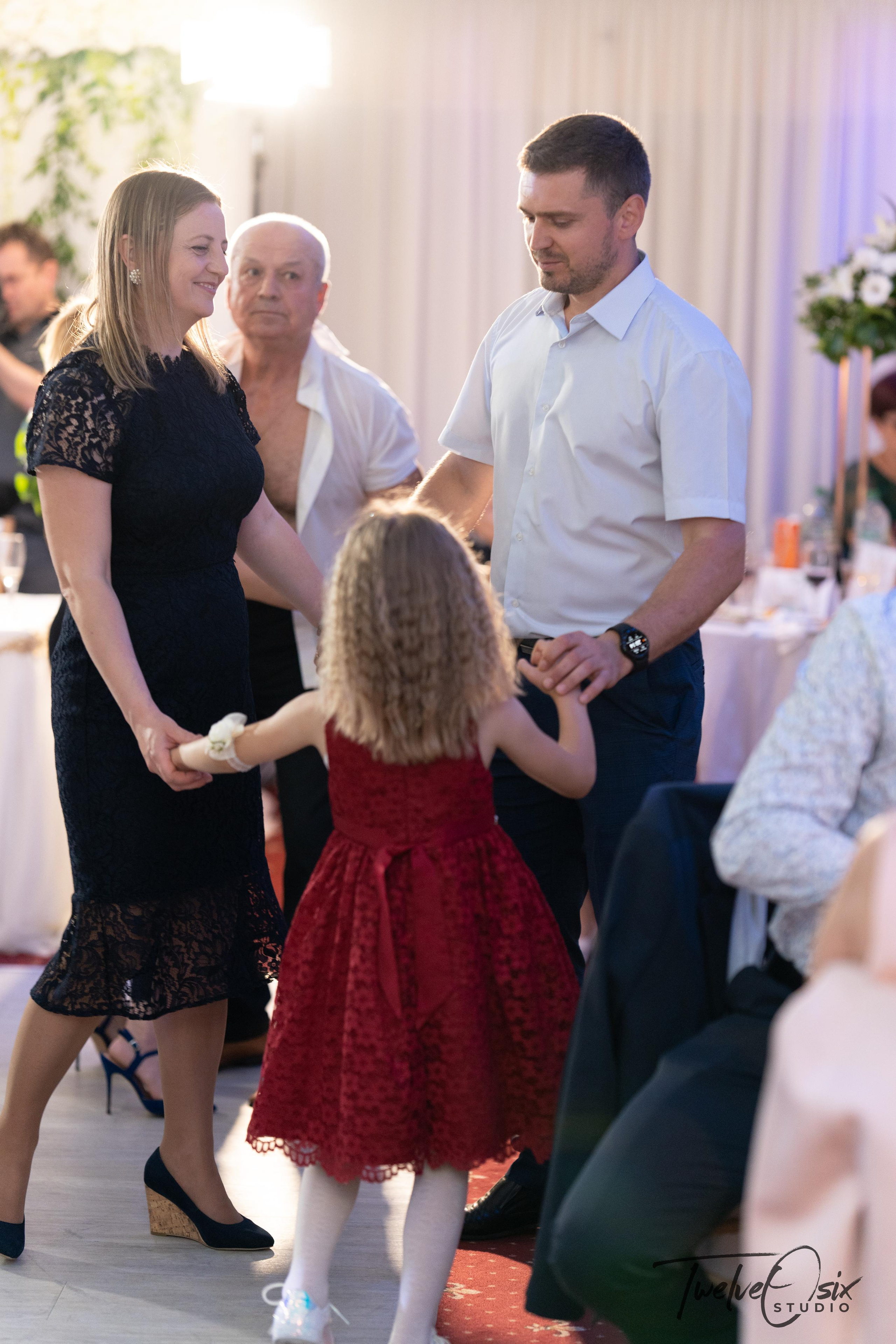 Weddings/Engagements