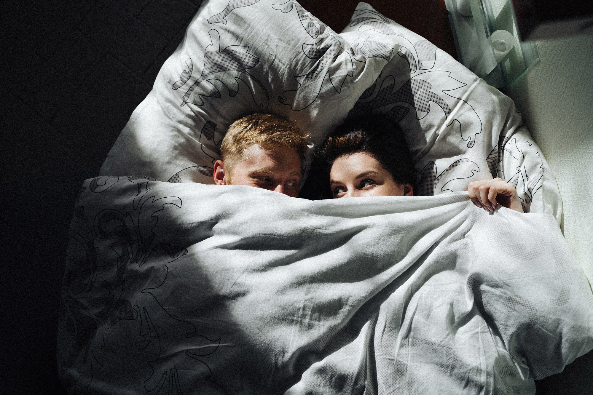 Домашняя фотосессия в постели. Свадебный и семейный фотограф Алексей Попов. Штутгарт, Германия
