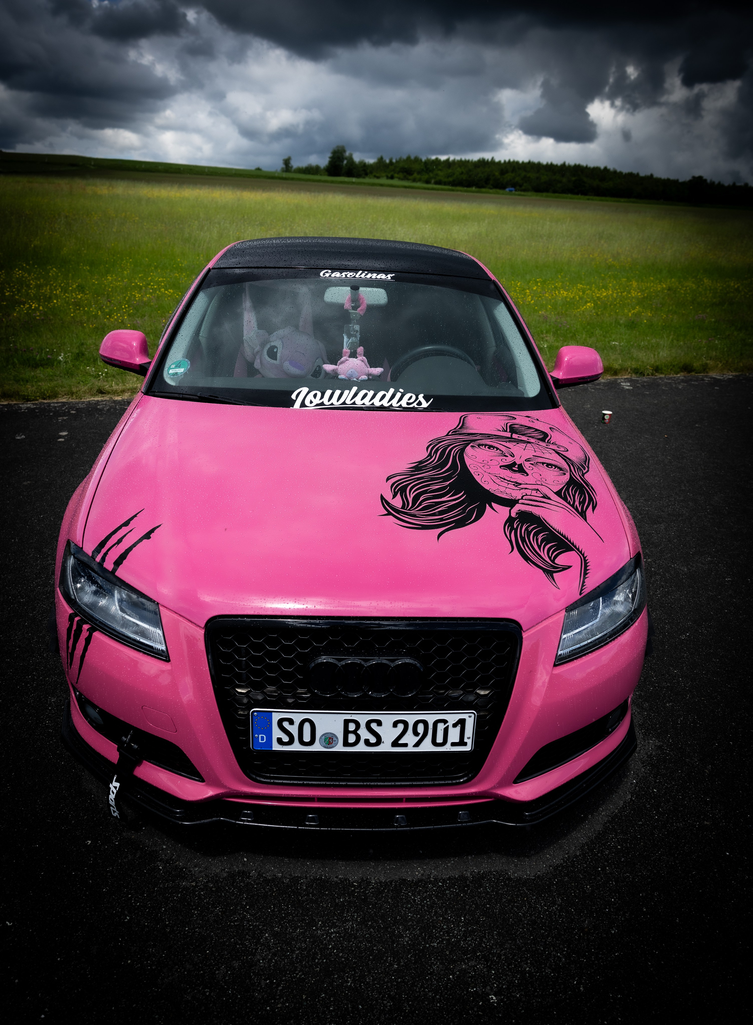 Professionelle Autofotografie Professional Car Photography Automobilfotografie für Händler&Privatverkäufer Car Rental & Dealership Photo. Fotografin Kati Rebling