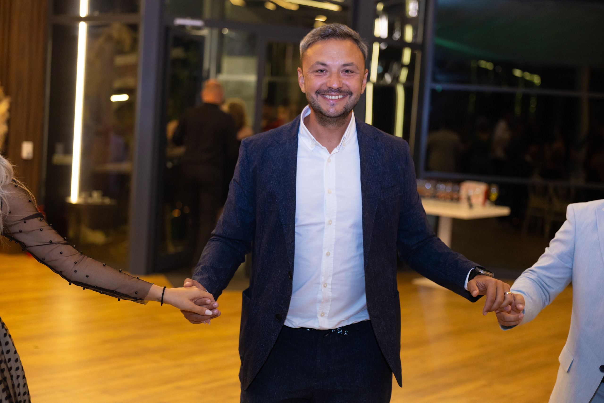 Costi & Madalina. Fotograf de nunta — Ionut Belea dar si evenimente corporate din Romania