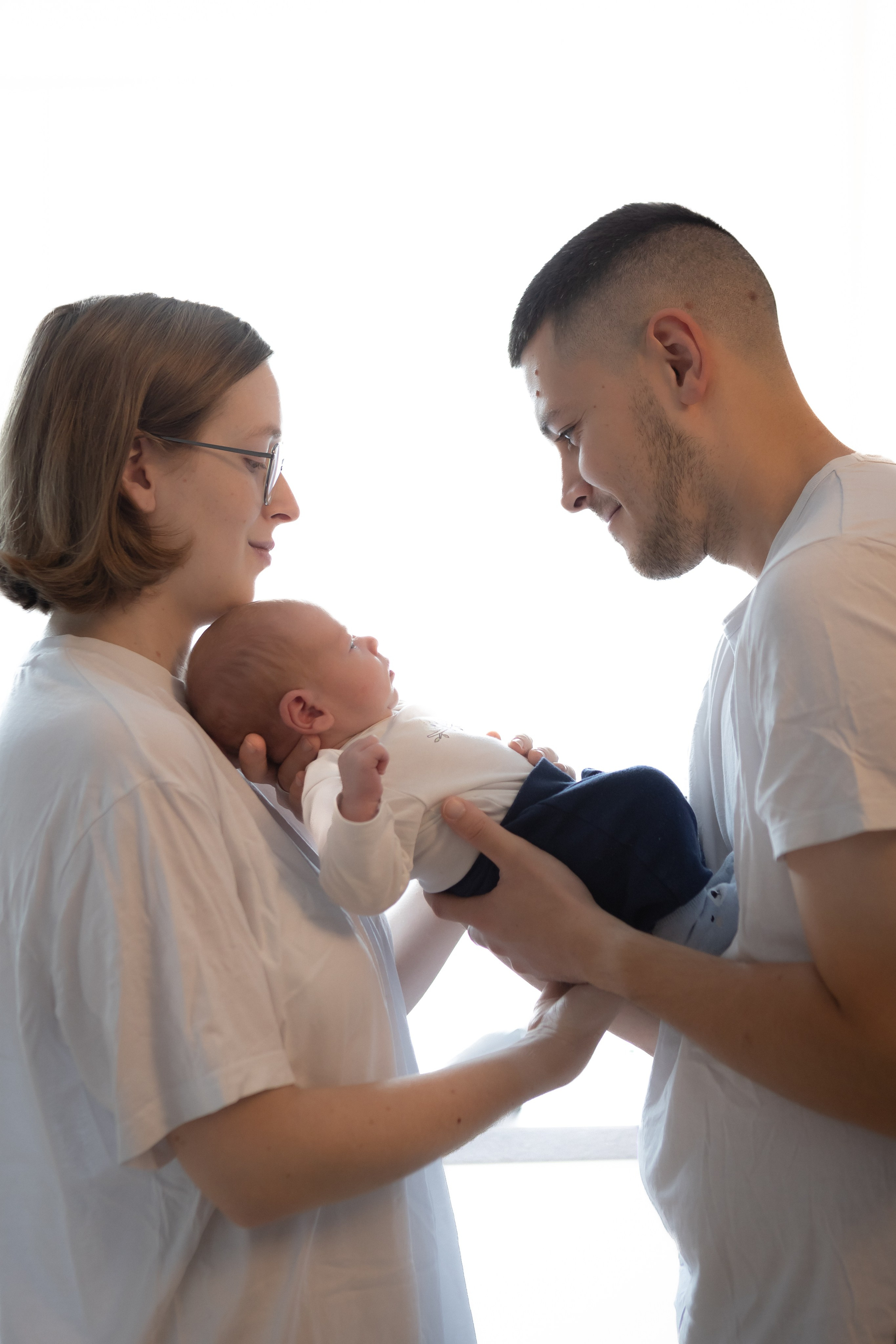 Babyfotoshooting Lindenberg Neugeborenenfotografie Allgäu Neugeborene Fotograf Bayern Babyfotograf Lindenberg Newborn Fotoshooting Allgäu Babyfotos Zuhause Lindenberg Neugeborene Fotoshooting Studio Bayern