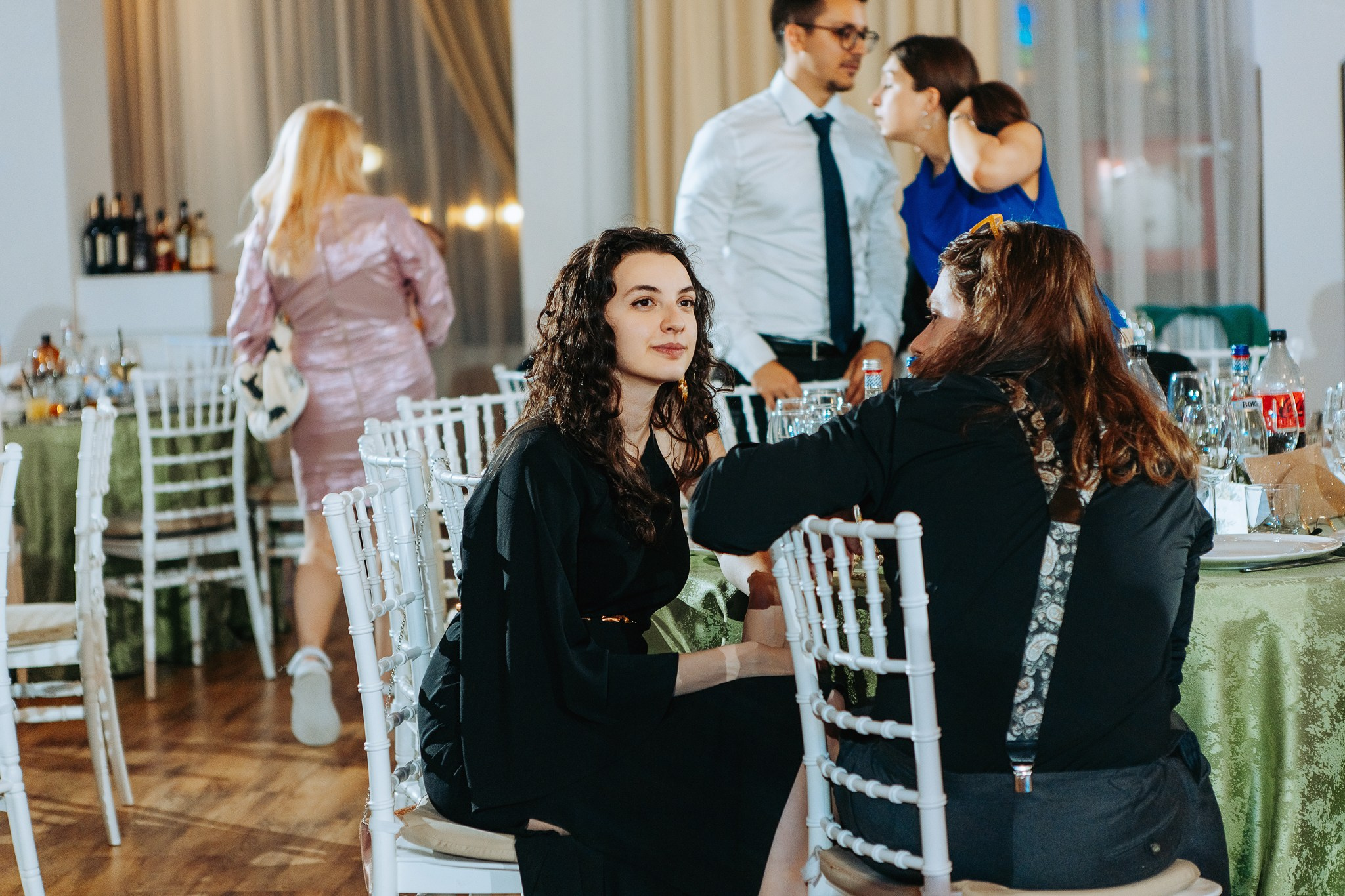 Radu si Diana. Wedding photographer and videographer