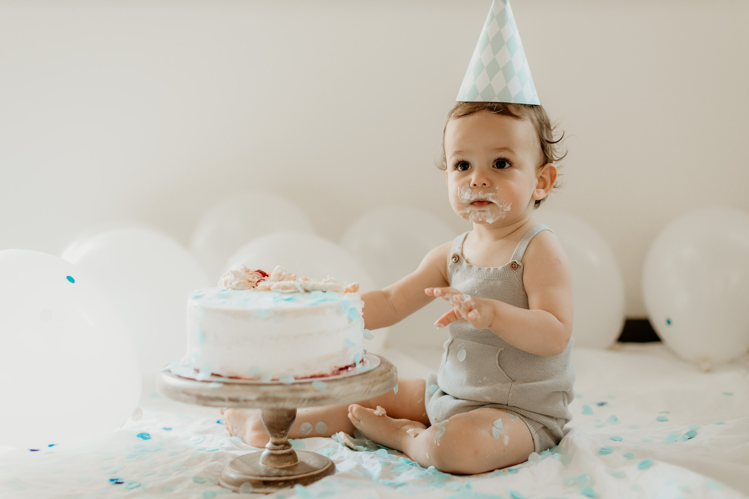 Cake Smash Session. Family and children photographer in Belgrade Milja Ciric