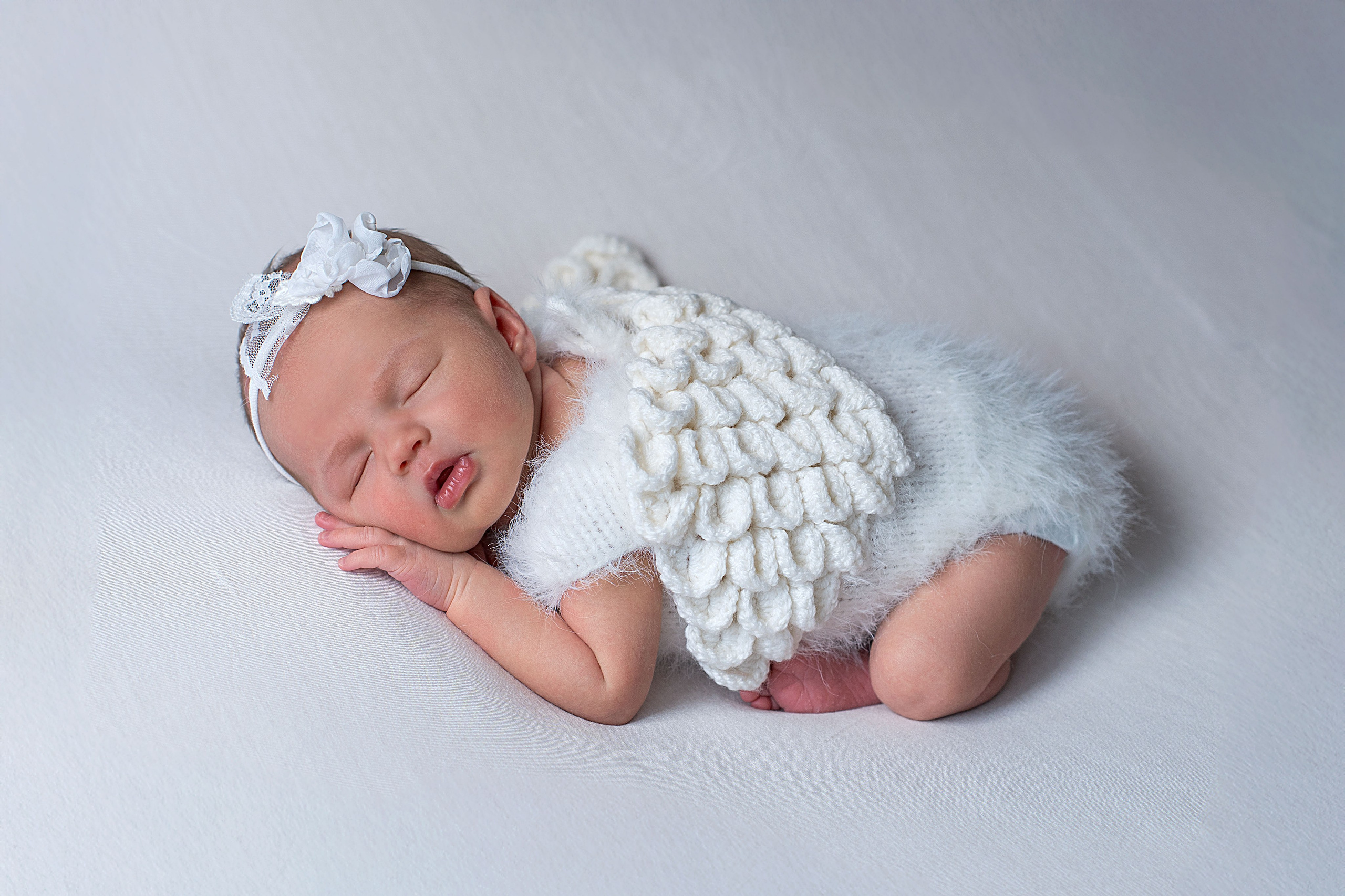 Newborn классическая. Детский и семейный фотограф в г. Бельцы